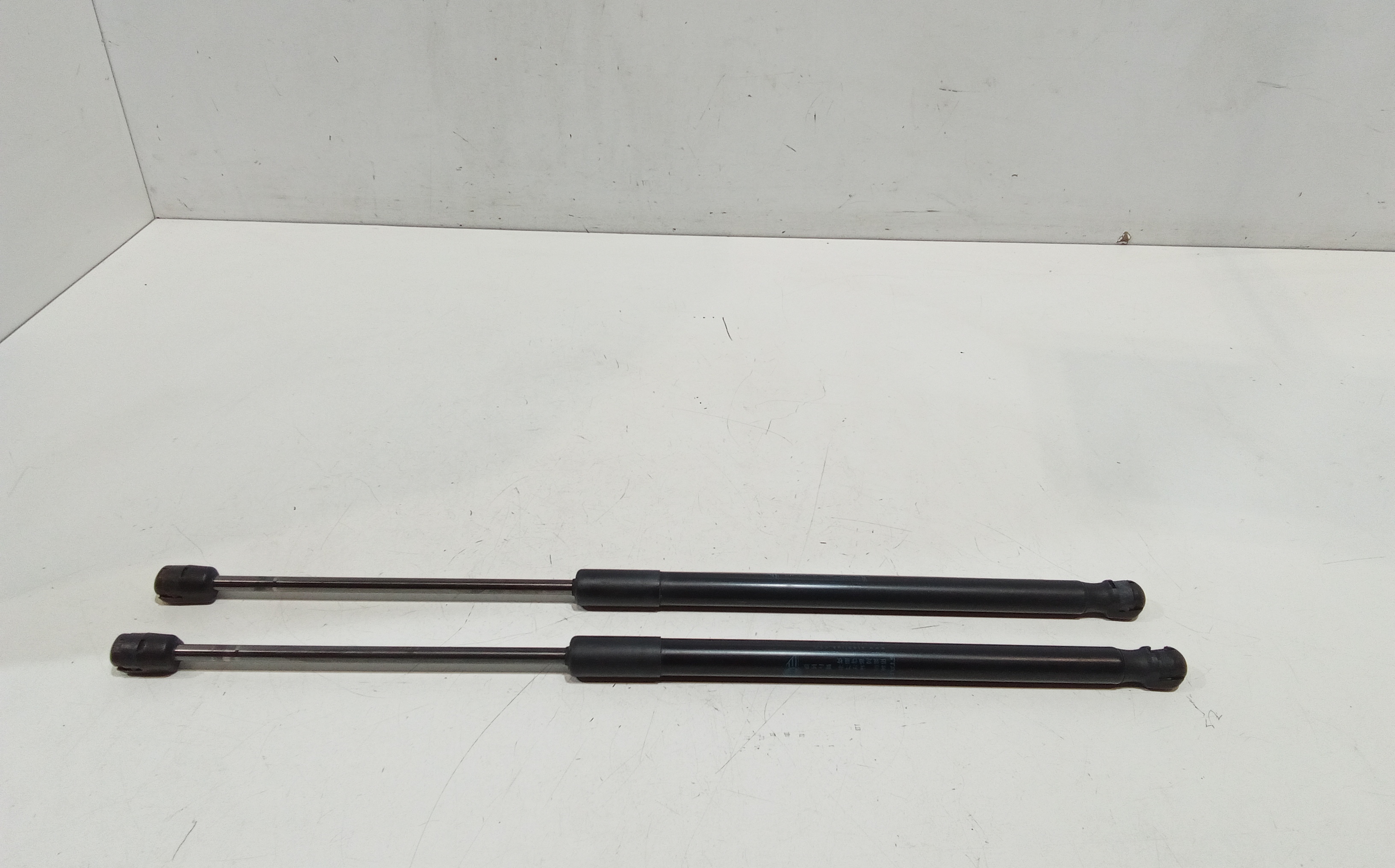 Cerniera Cofano Post. Destro Usato