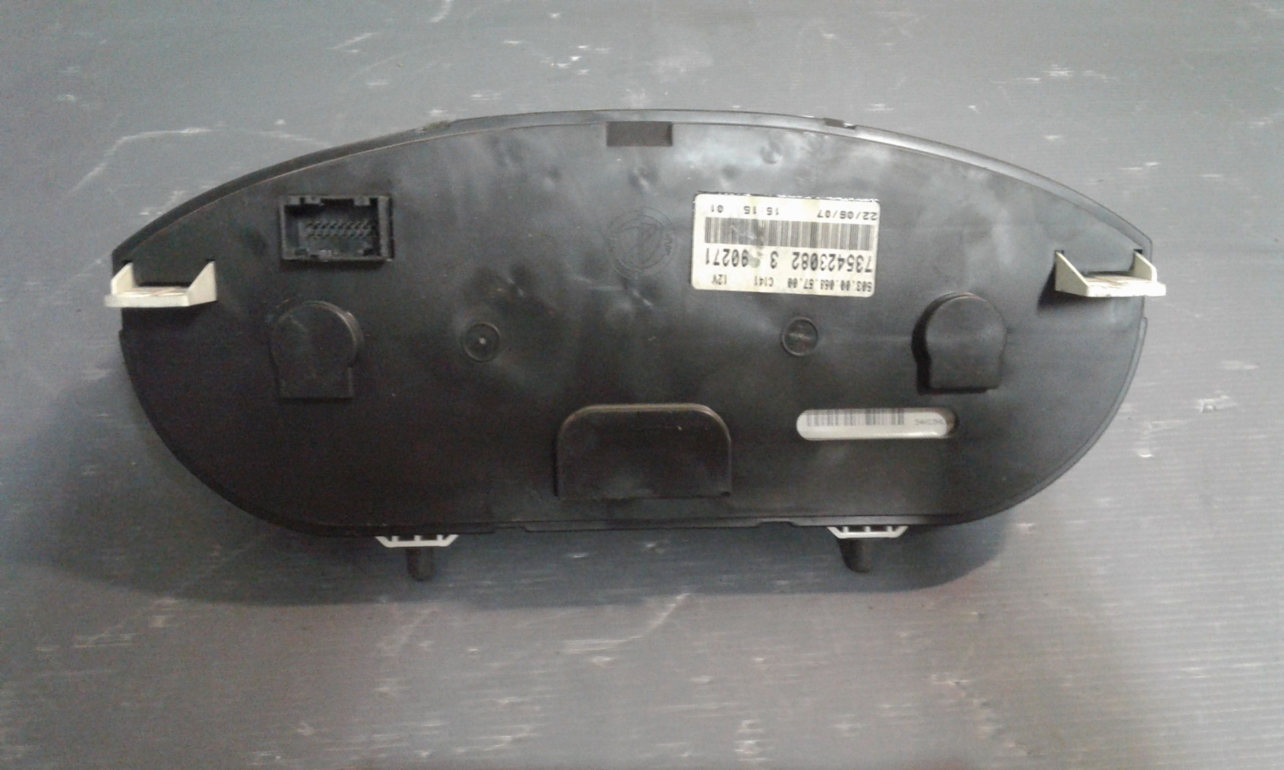 Quadro Portastrumenti Usato