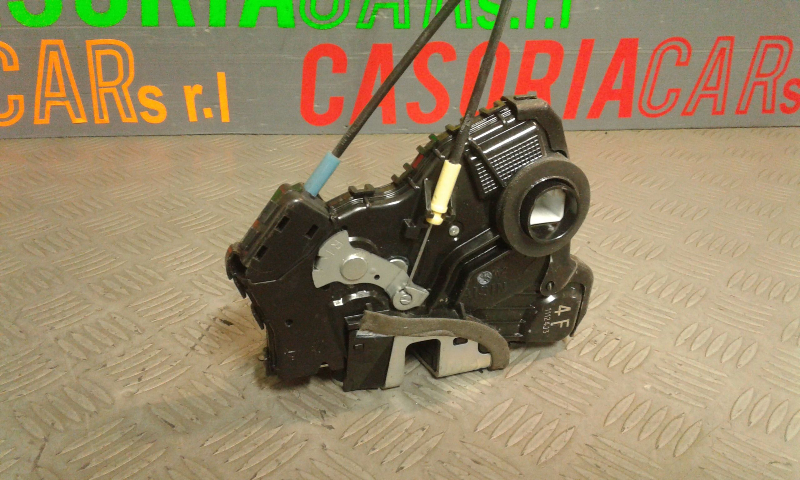 Serratura Porta Ant. Destro 6903012490 Usato