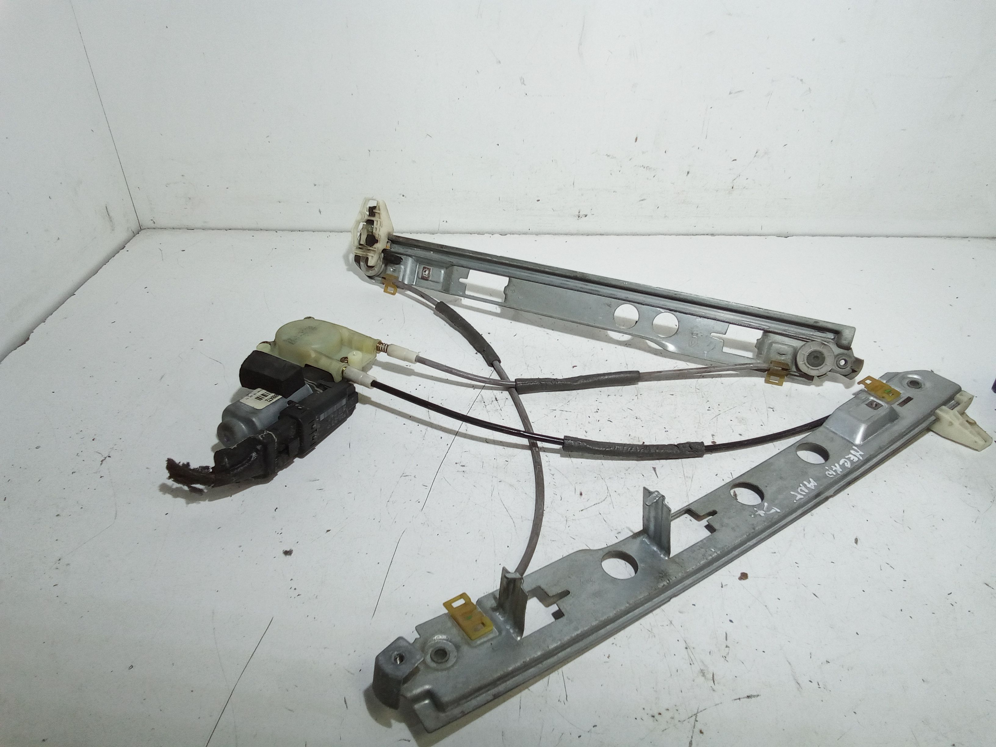 Alzacristallo Porta Ant. Destro Usato