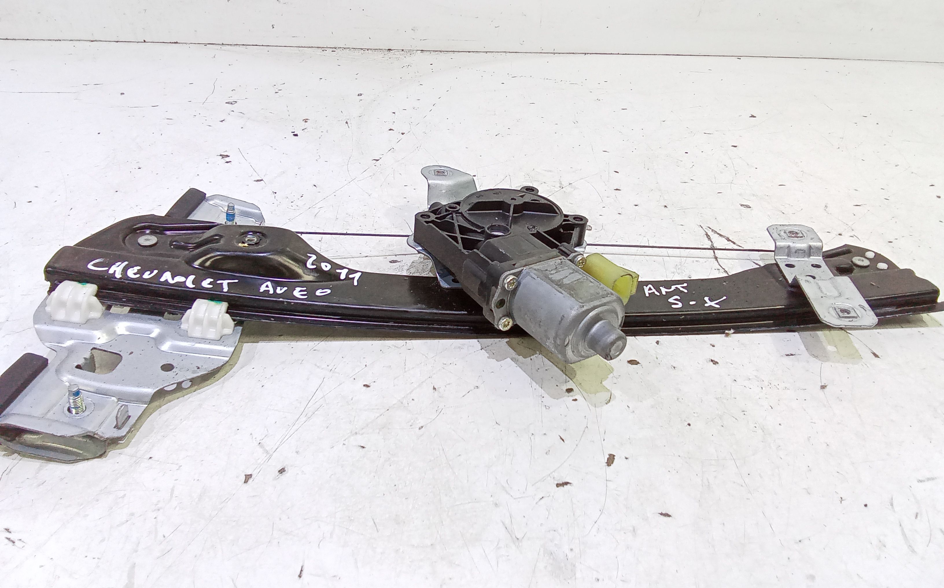 Alzacristallo Porta Ant. Sinistro Usato