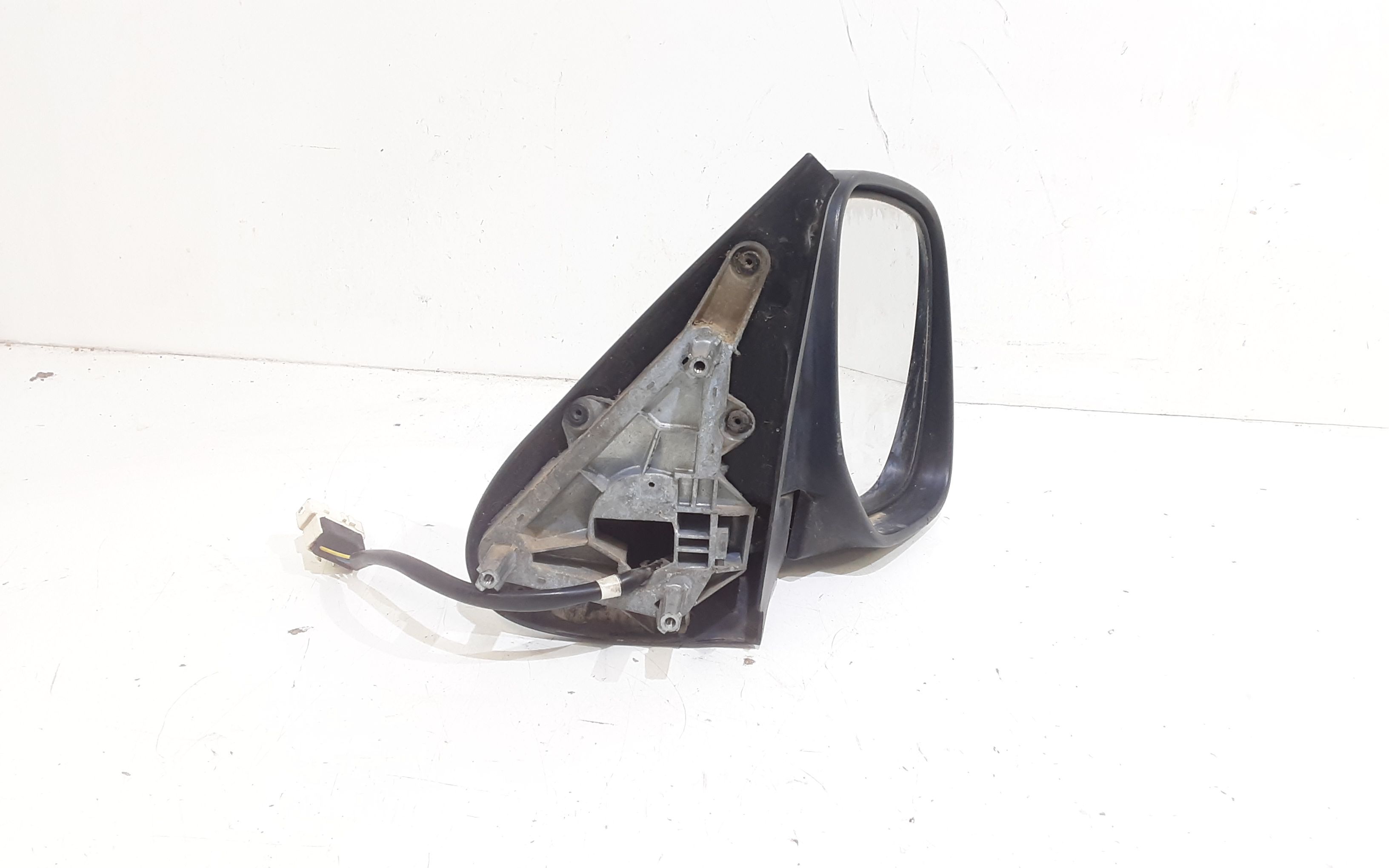 Retrovisore Est. Destro 8153HR Usato