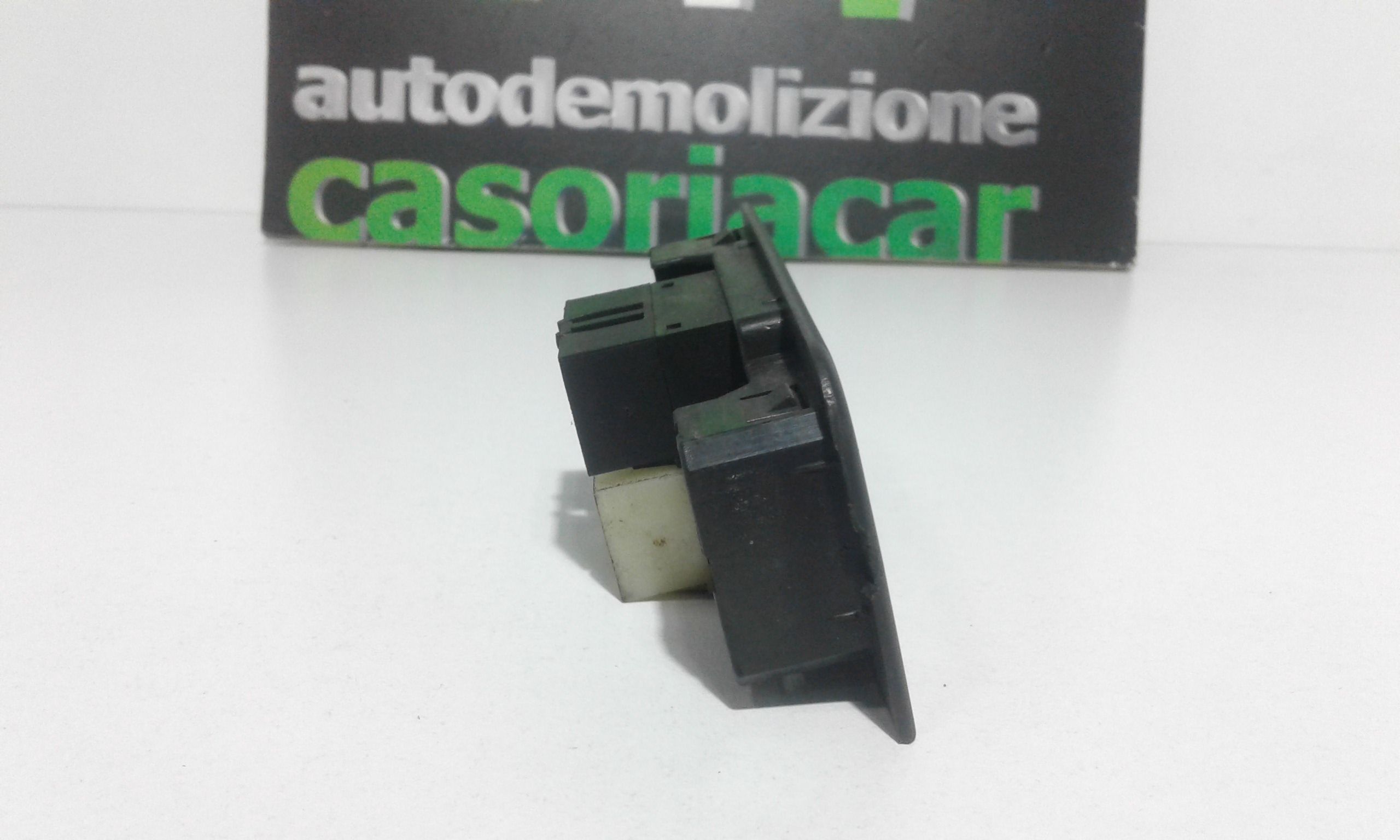 Interruttore Alzacristalli Porta Ant. Sinistro Usato