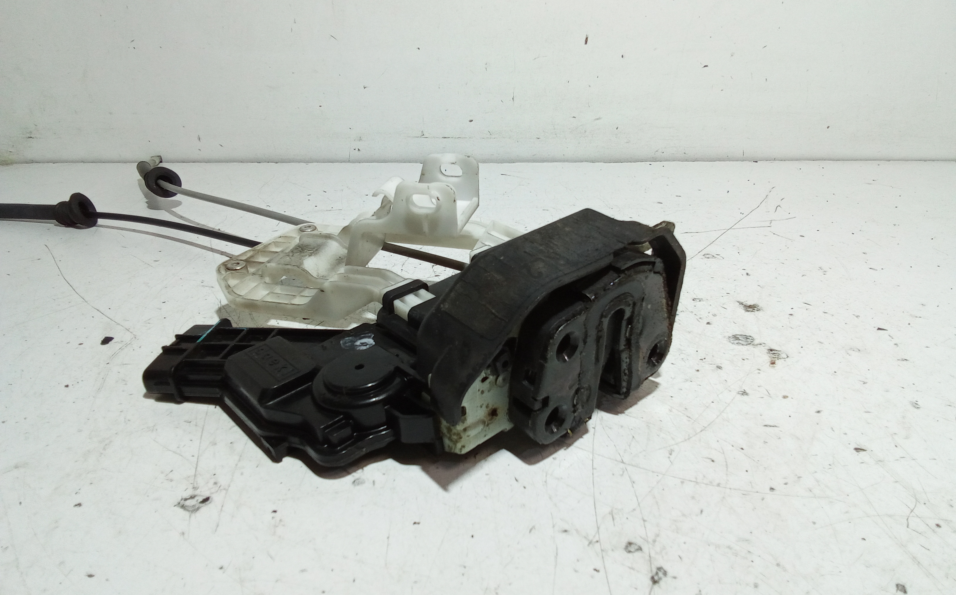 Serratura Porta Post. Sinistro 814101D000 Usato