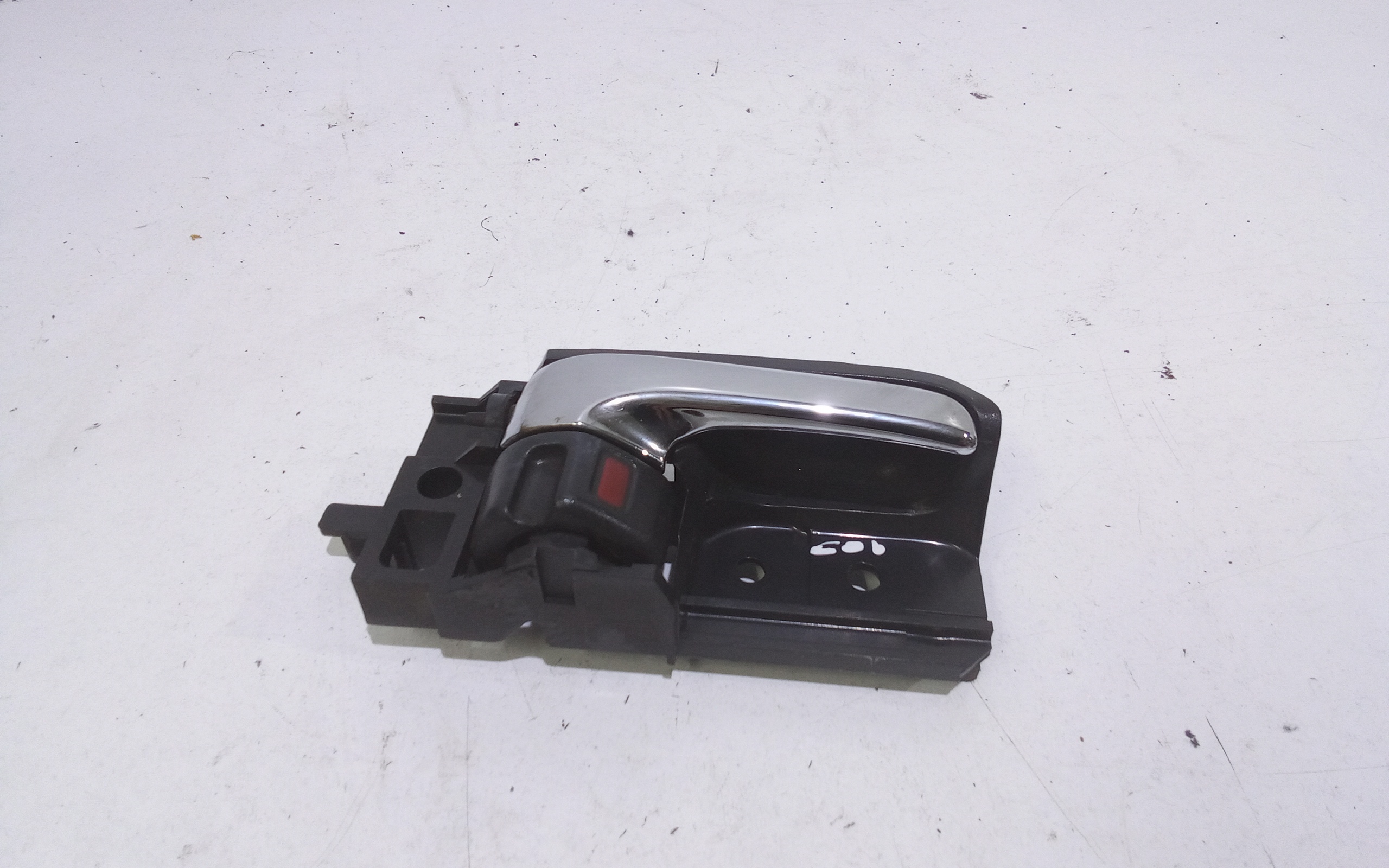 Maniglia Int. Apertura Porta Post. Destro 6920502110B0 Usato