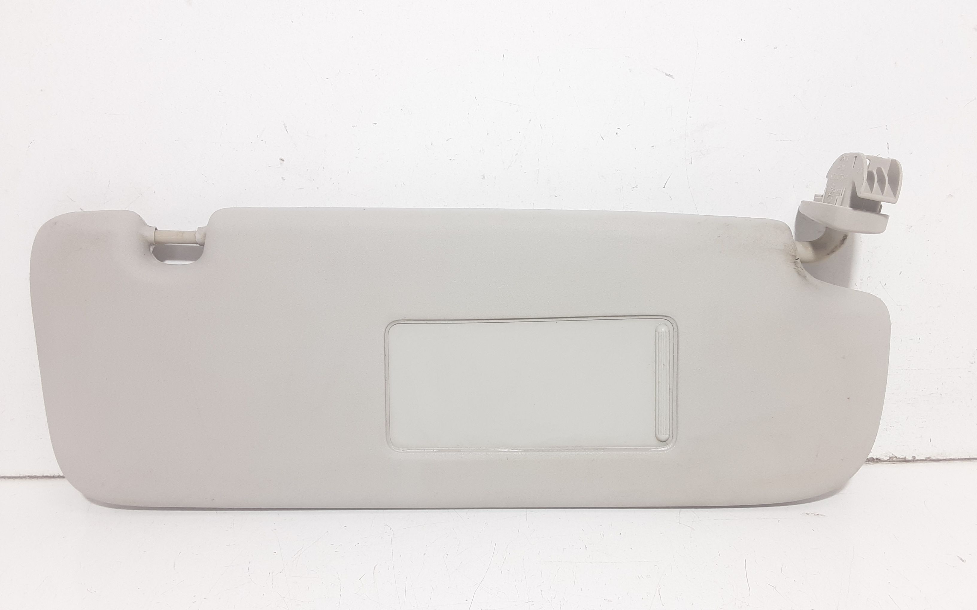 Aletta Parasole Parabrezza Destro 6Q0857552F2F4 Usato