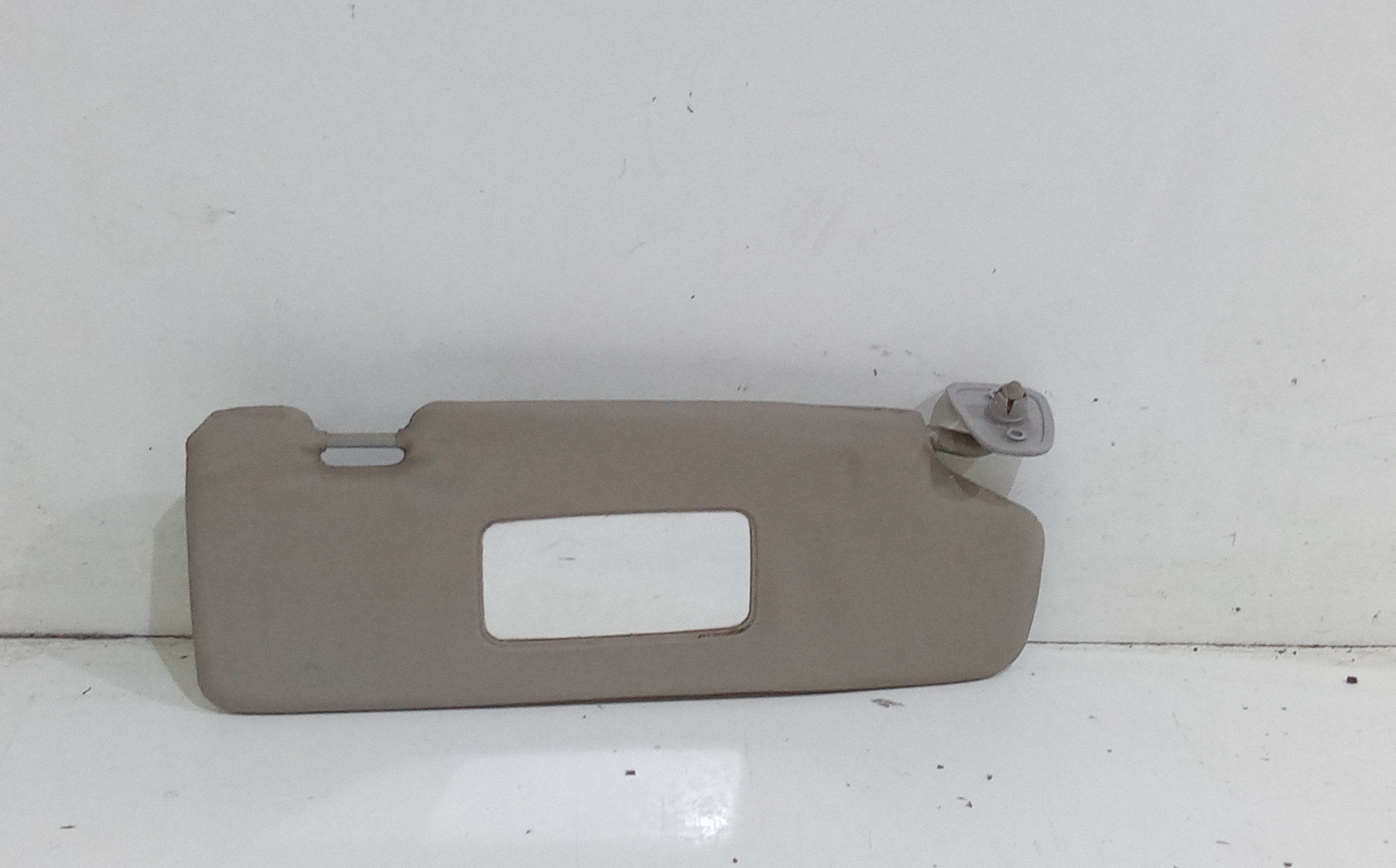 Aletta Parasole Parabrezza Destro 7246714 Usato