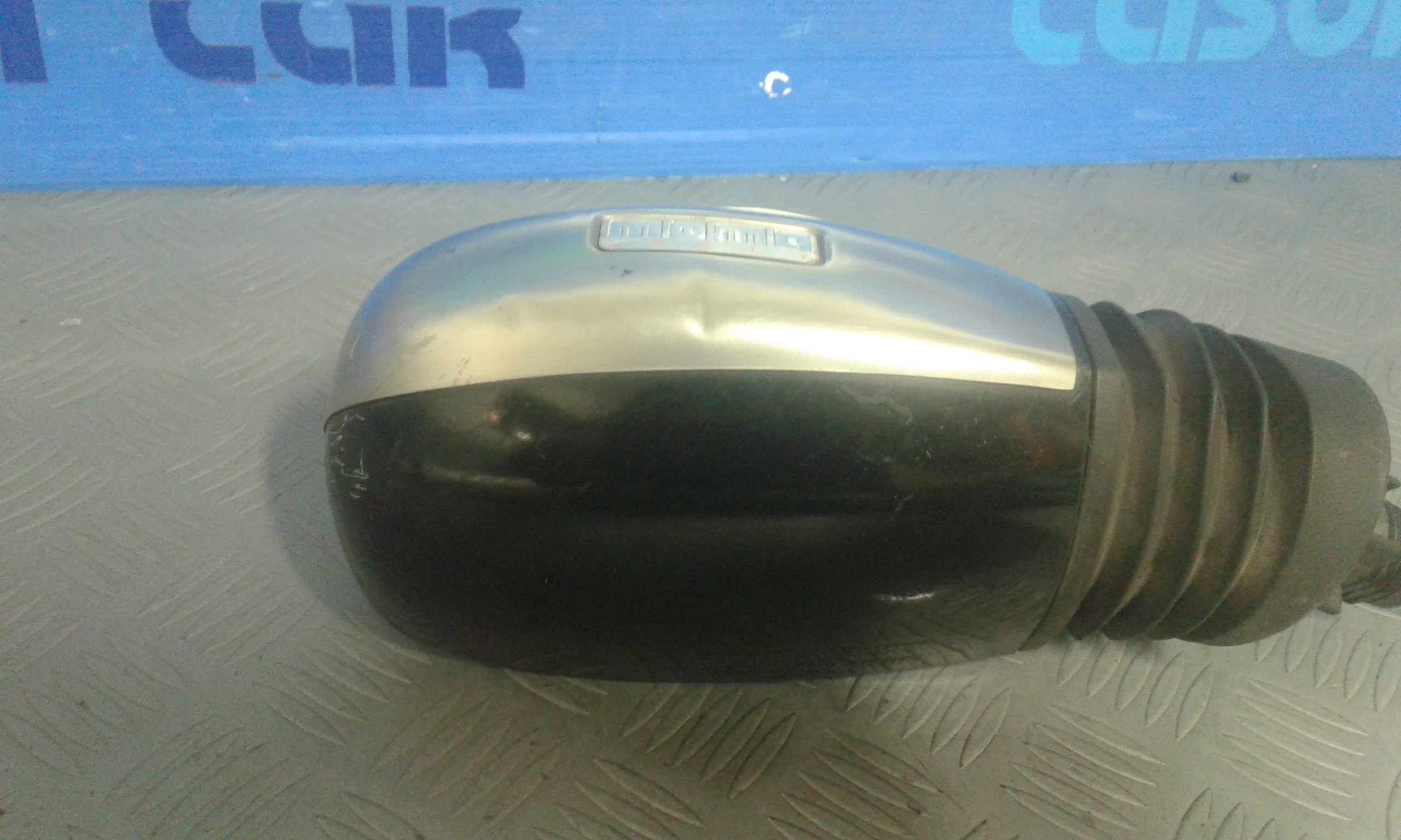 Retrovisore Est. Destro 735310073 Usato