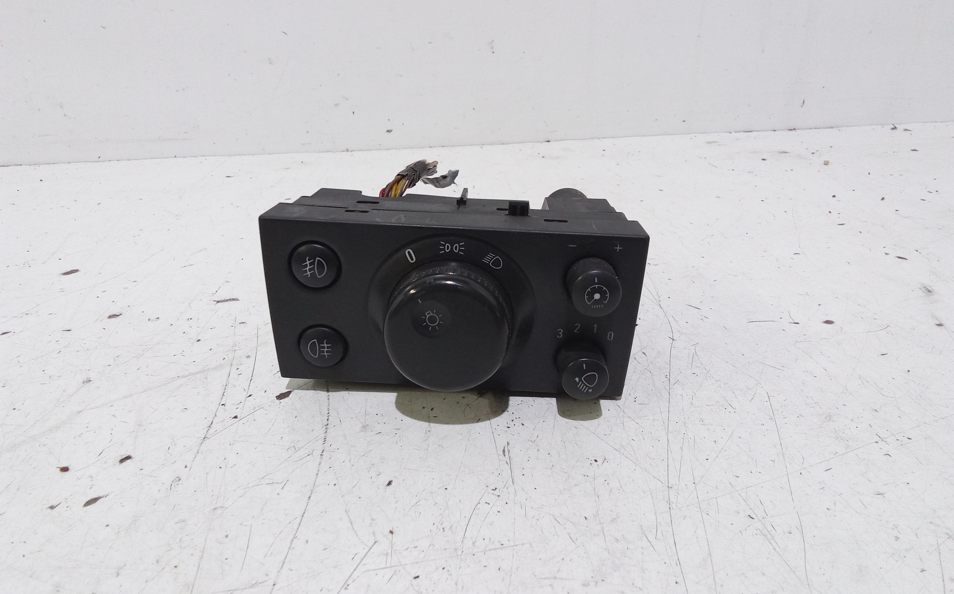 Interruttore Blocco Comando Luci 13178317 Usato