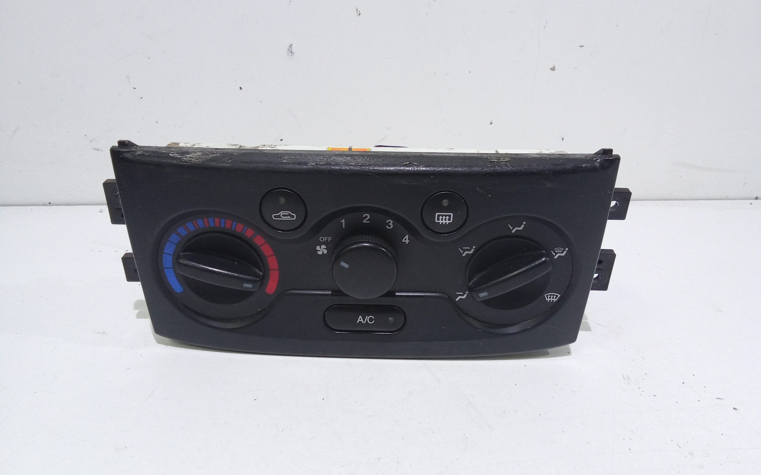 Blocco Comando Climatizzazione 96539550 Usato