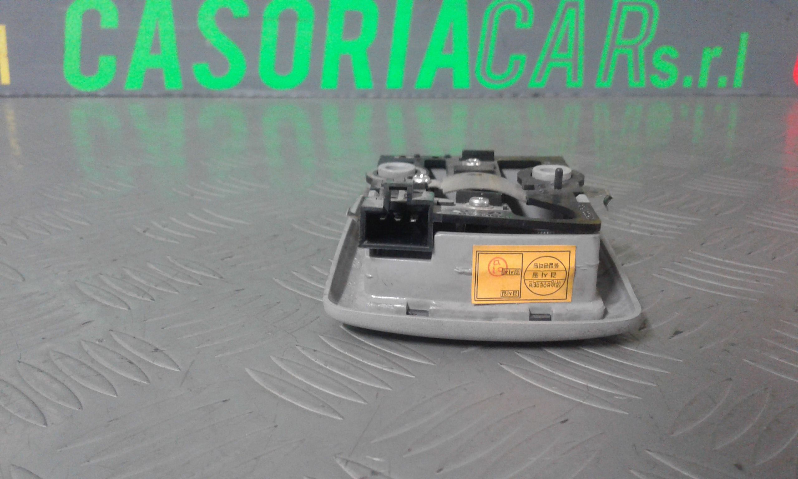 Luce Cortesia Ant. Tetto Usato