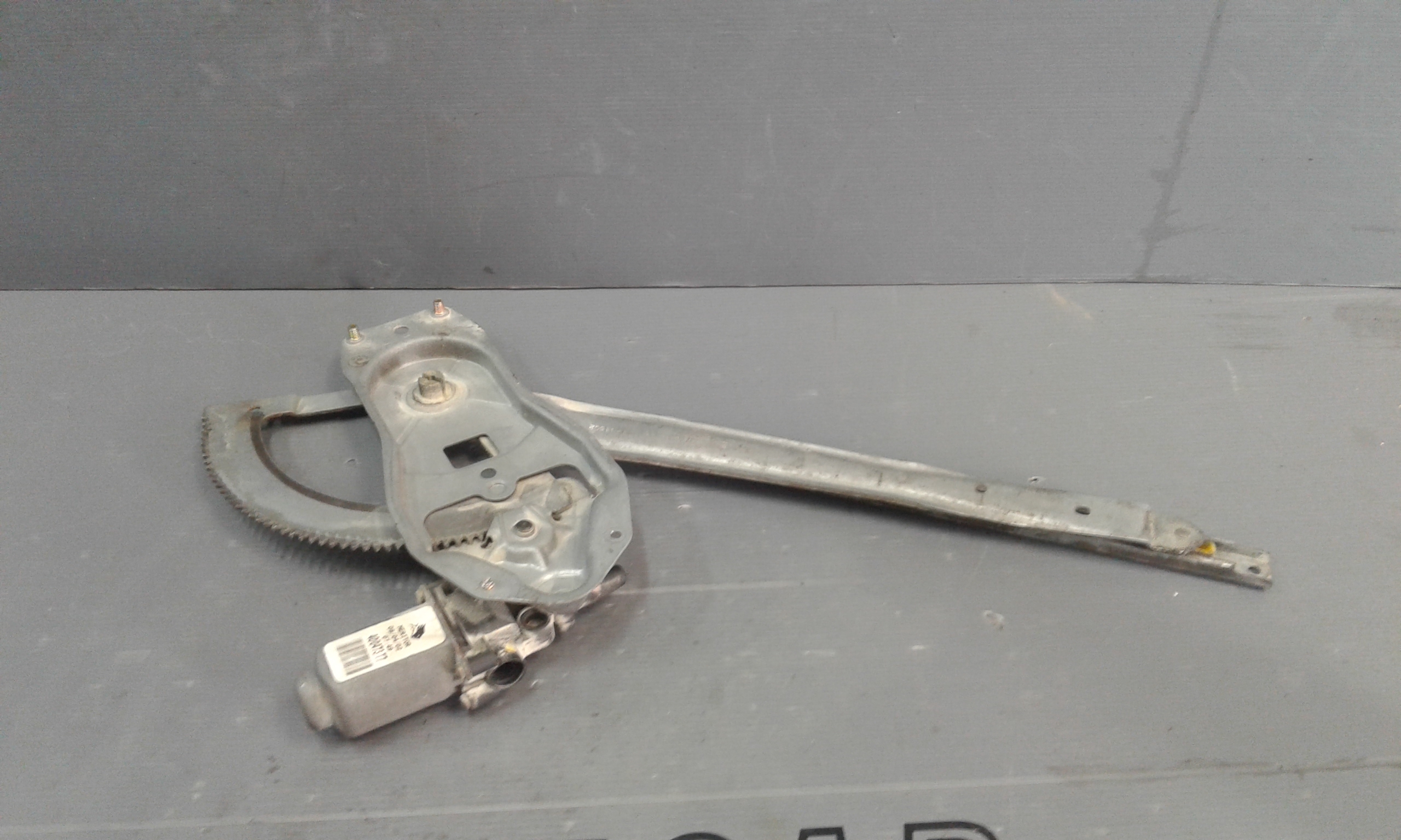 Alzacristallo Porta Ant. Sinistro 1482293 Usato