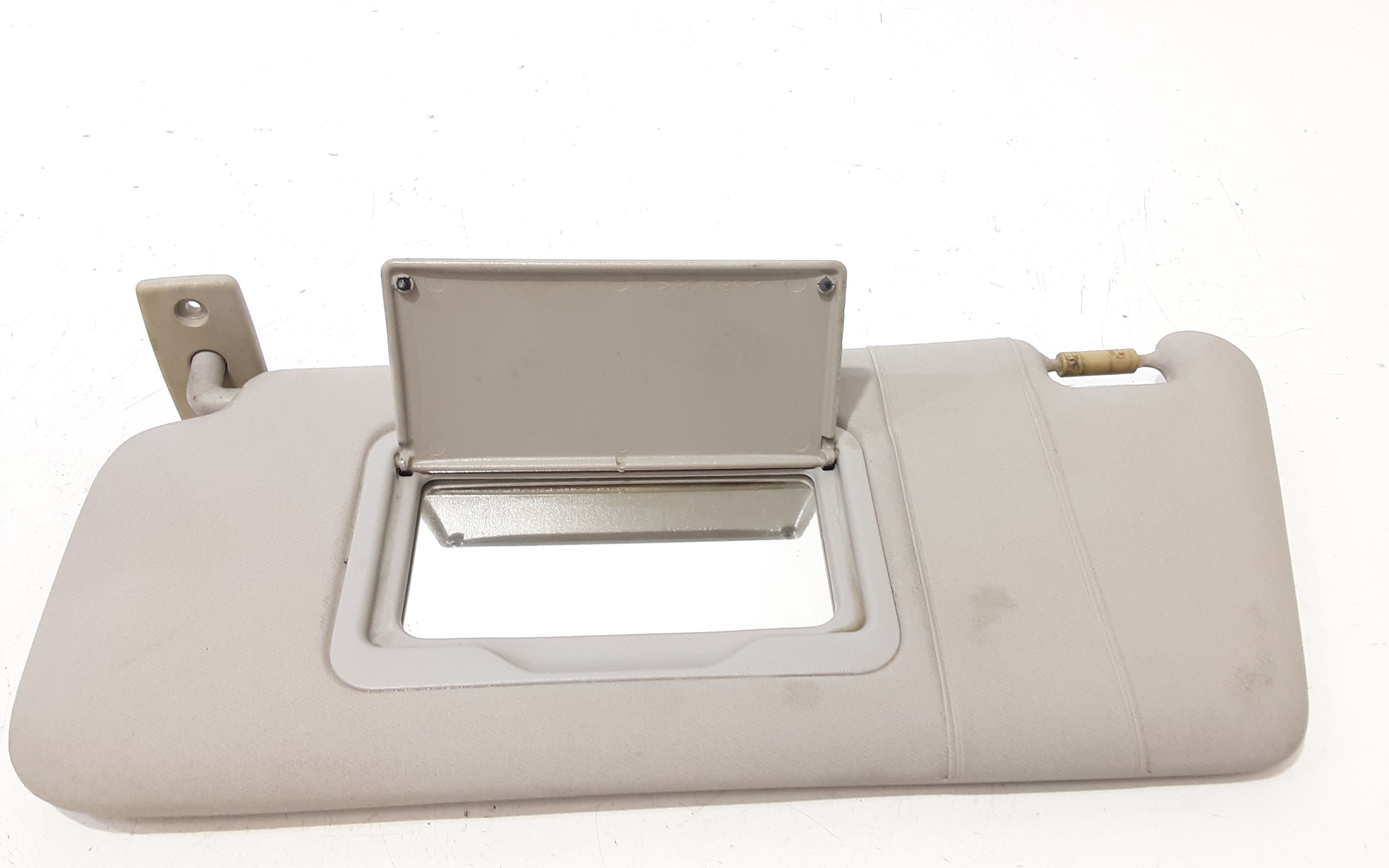 Aletta Parasole Parabrezza Sinistro 51162699047 Usato