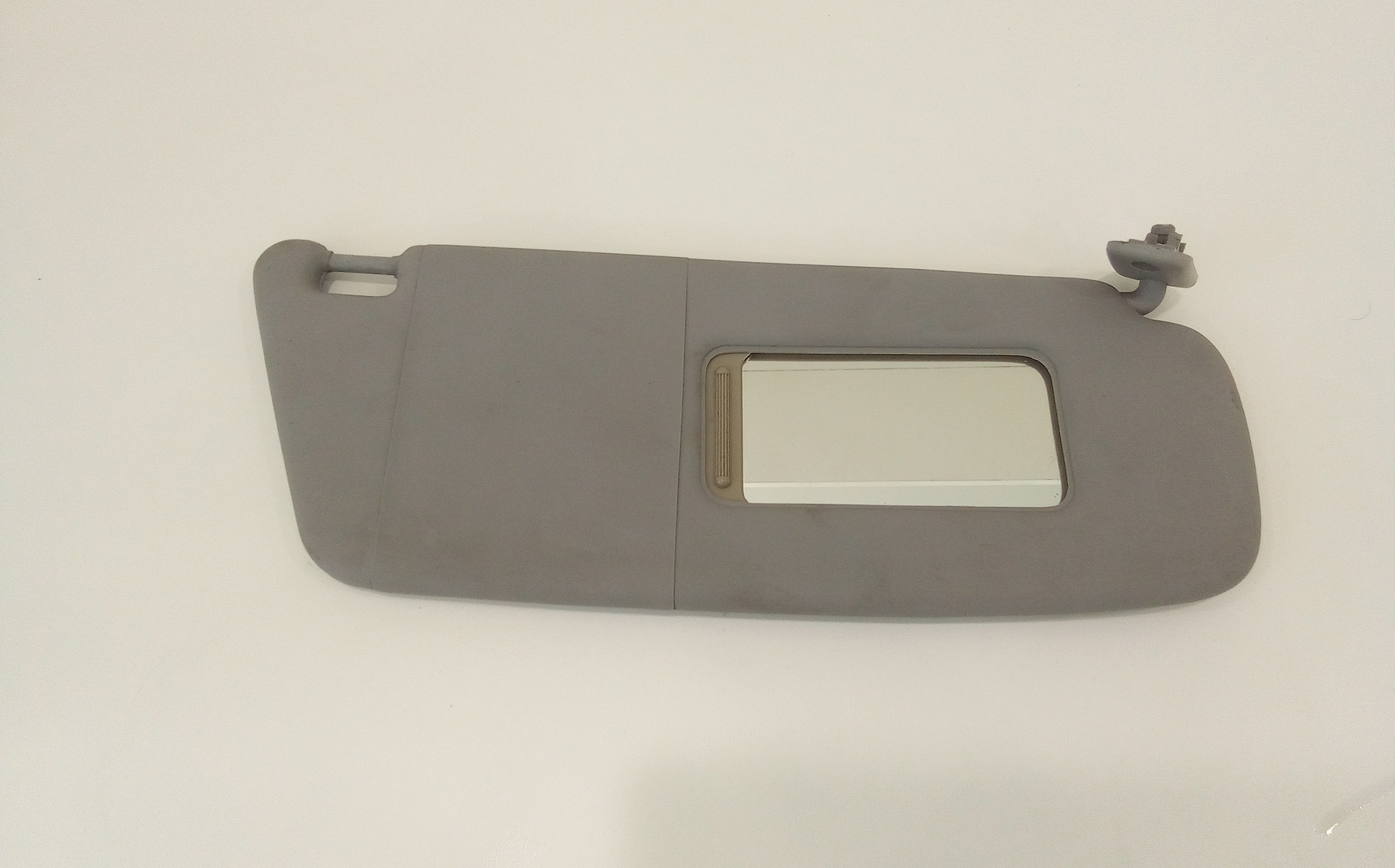 Aletta Parasole Parabrezza Destro 13130073 Usato