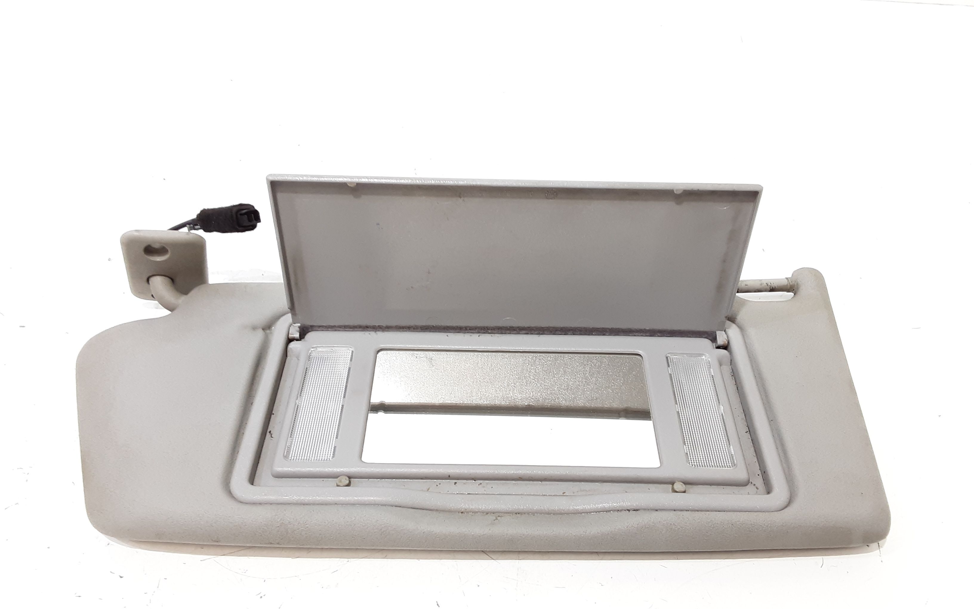 Aletta Parasole Parabrezza Sinistro 13113042 Usato