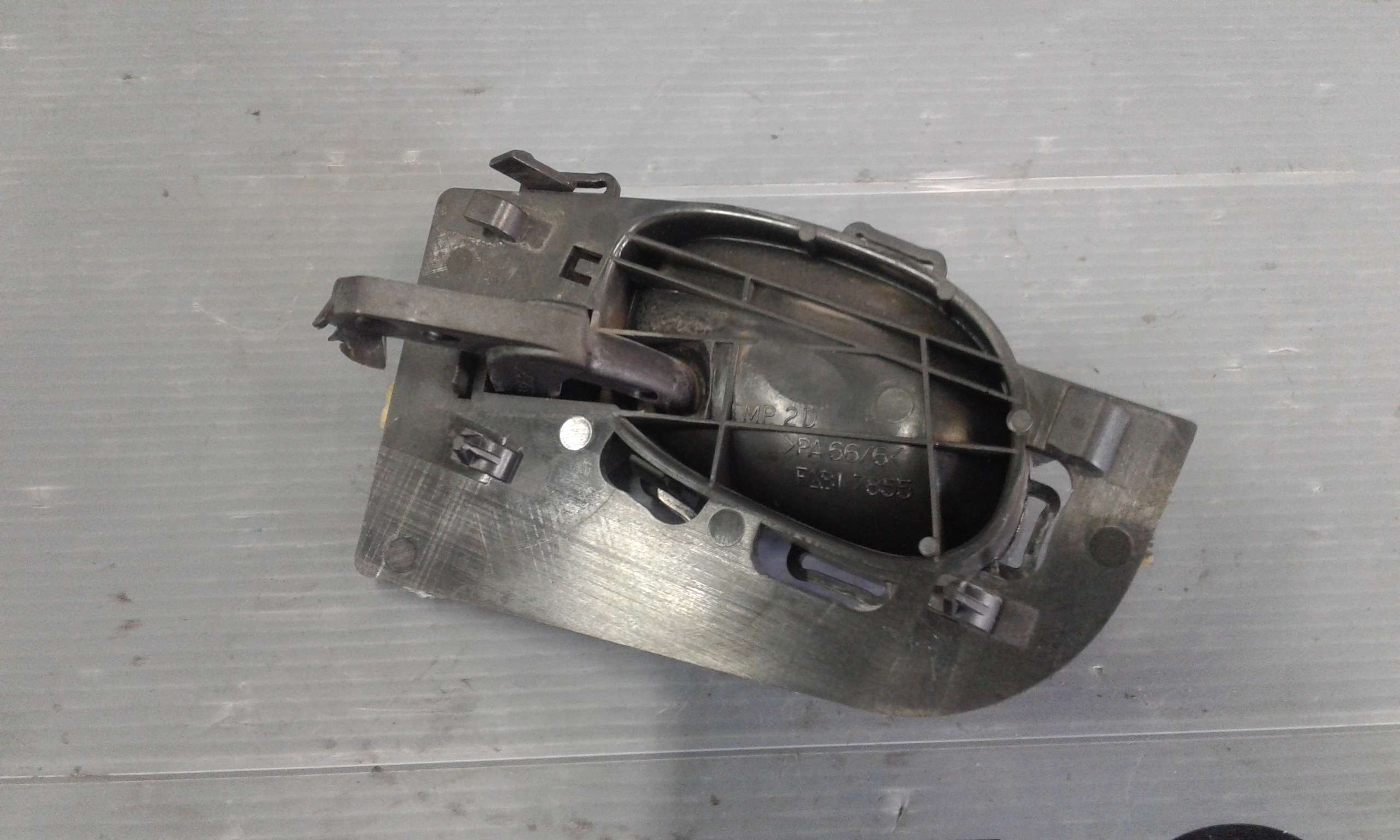 Maniglia Int. Apertura Porta Ant. Destro Usato