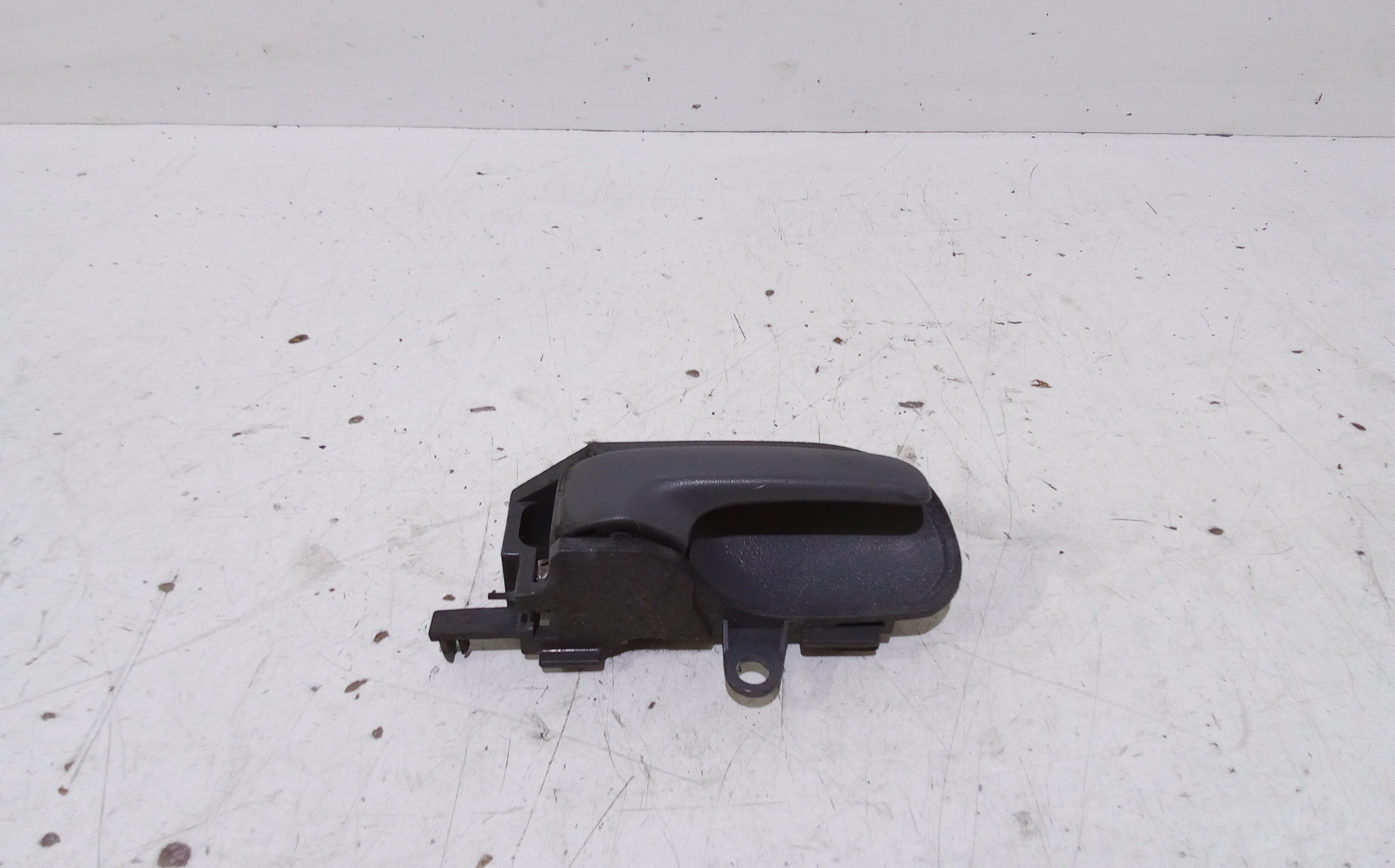 Maniglia Int. Apertura Porta Ant. Destro Usato