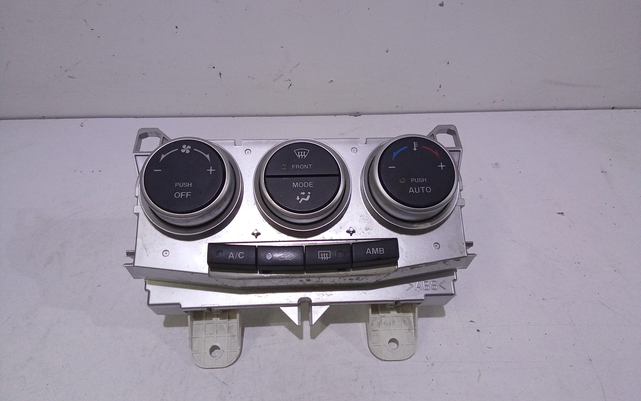 Blocco Comando Climatizzazione CG1561190 Usato