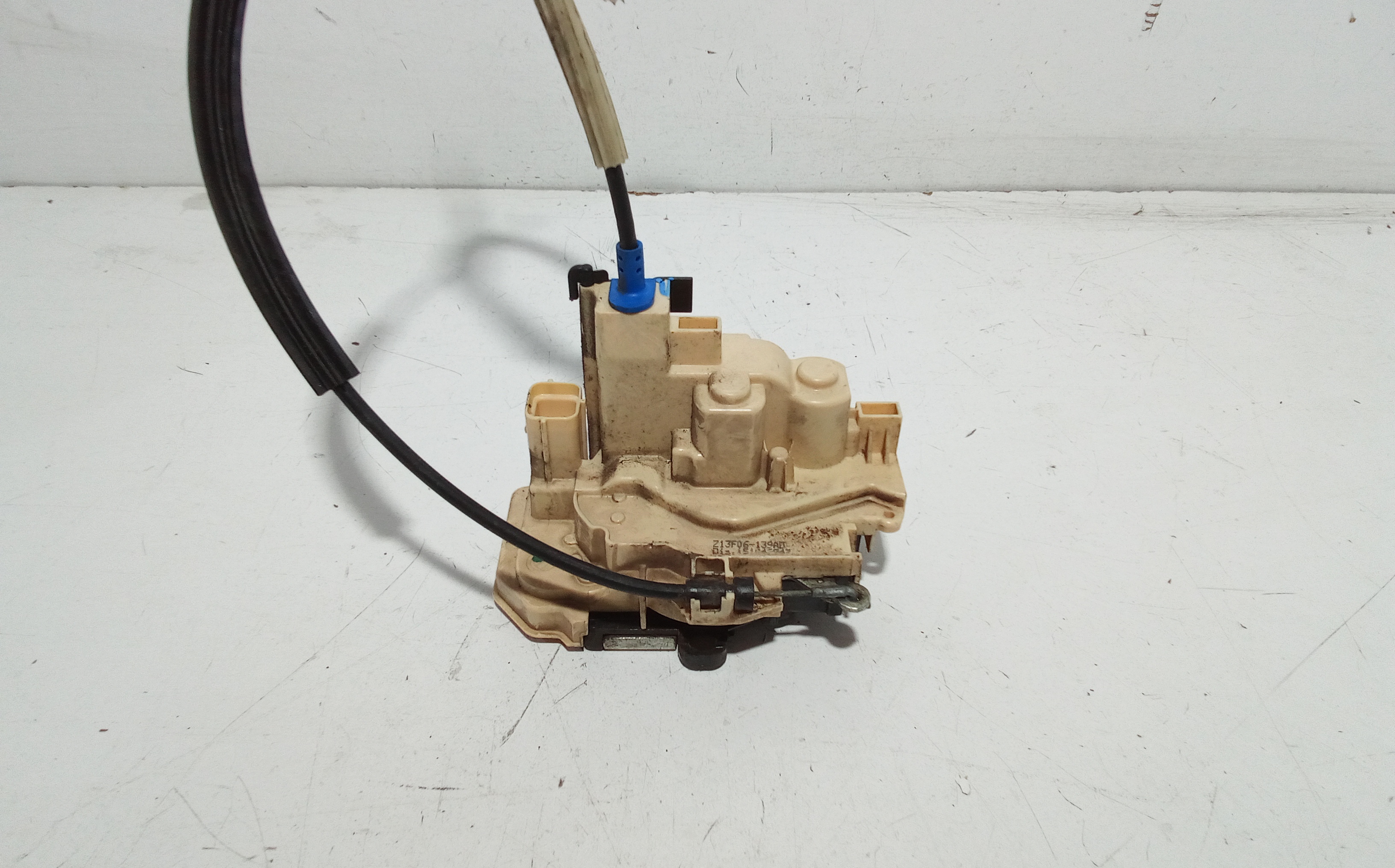 Serratura Porta Ant. Destro 51917876 Usato