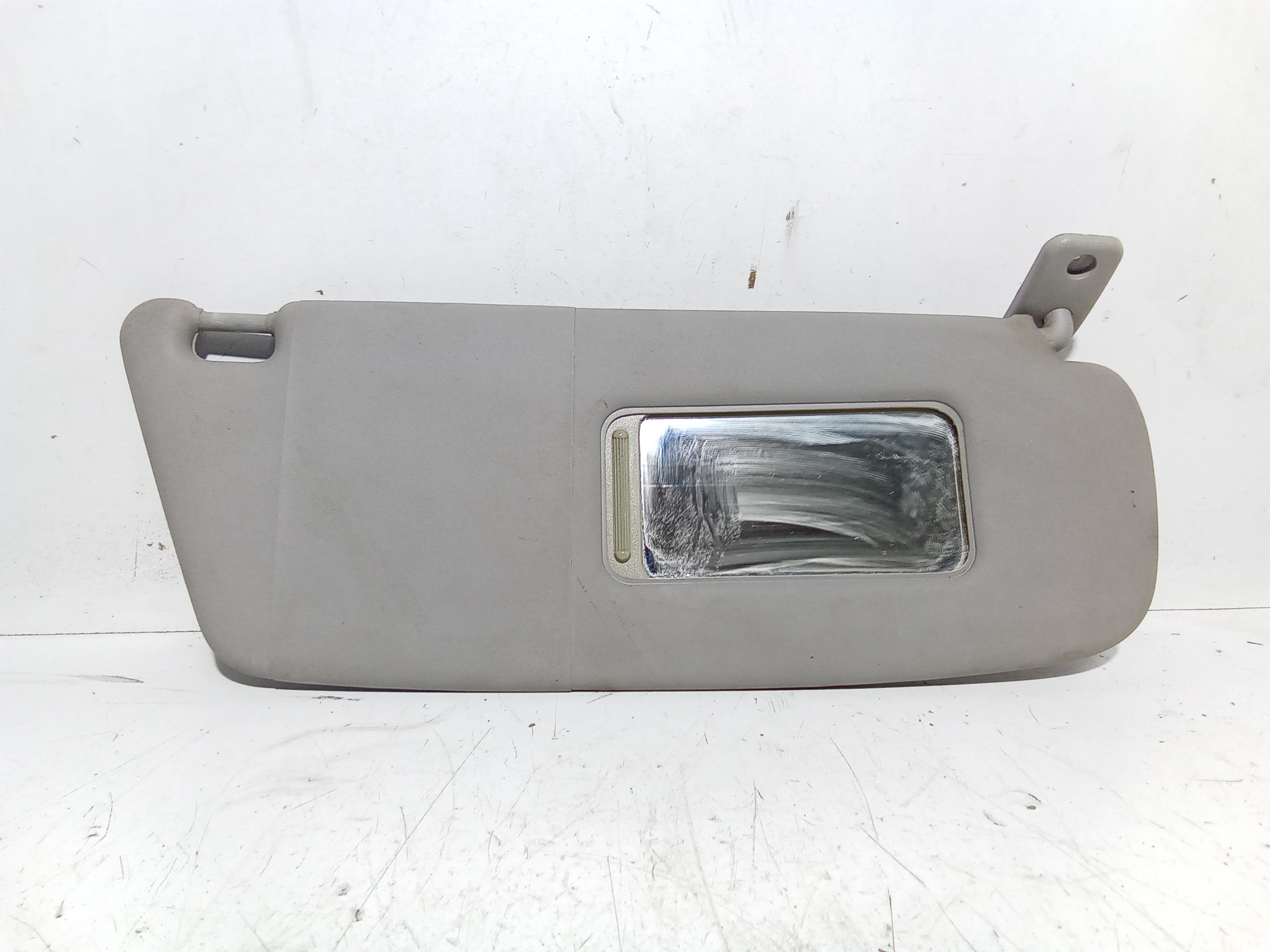 Aletta Parasole Parabrezza Destro 13130073 Usato