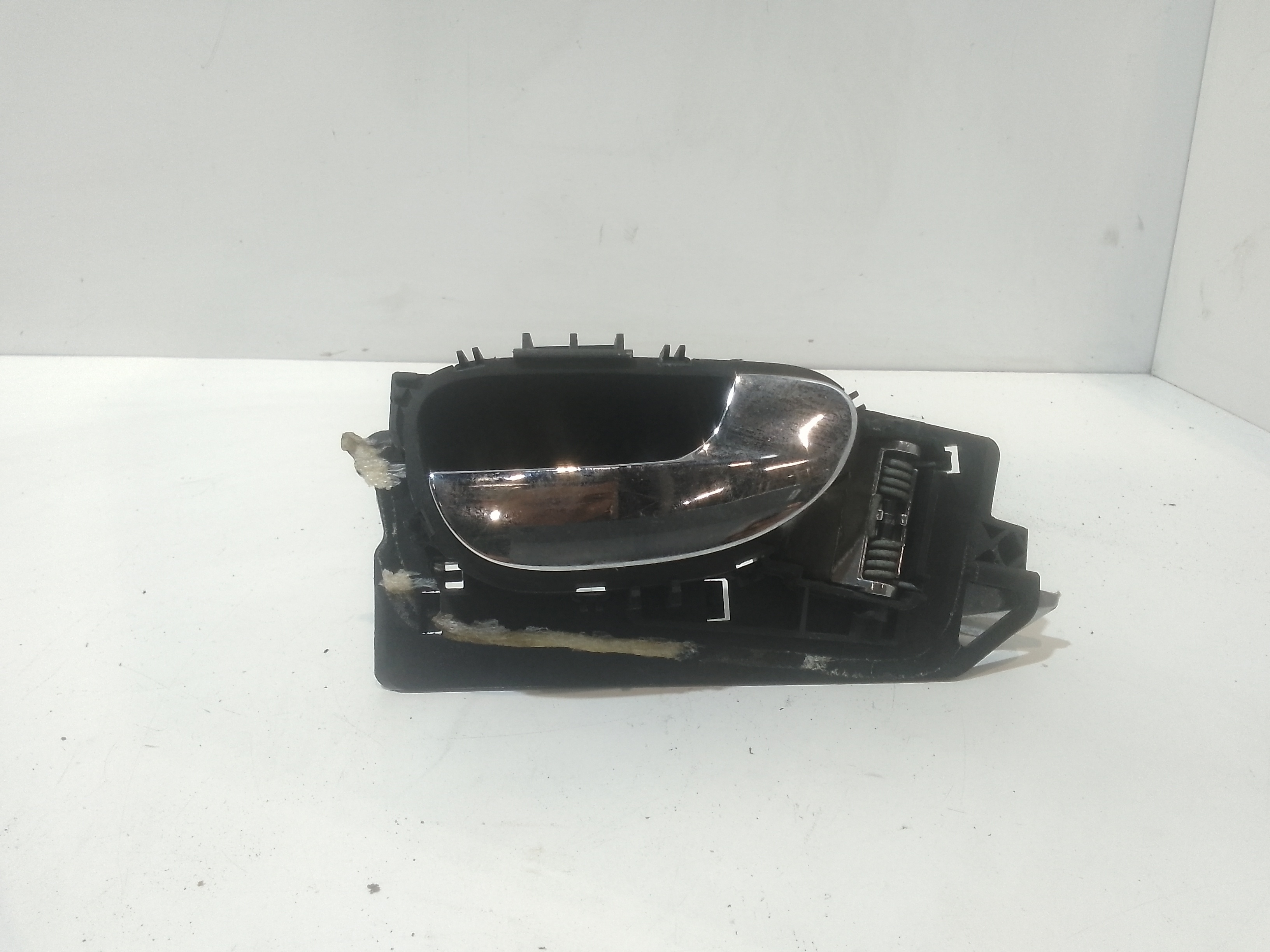 Maniglia Int. Apertura Porta Post. Destro Usato