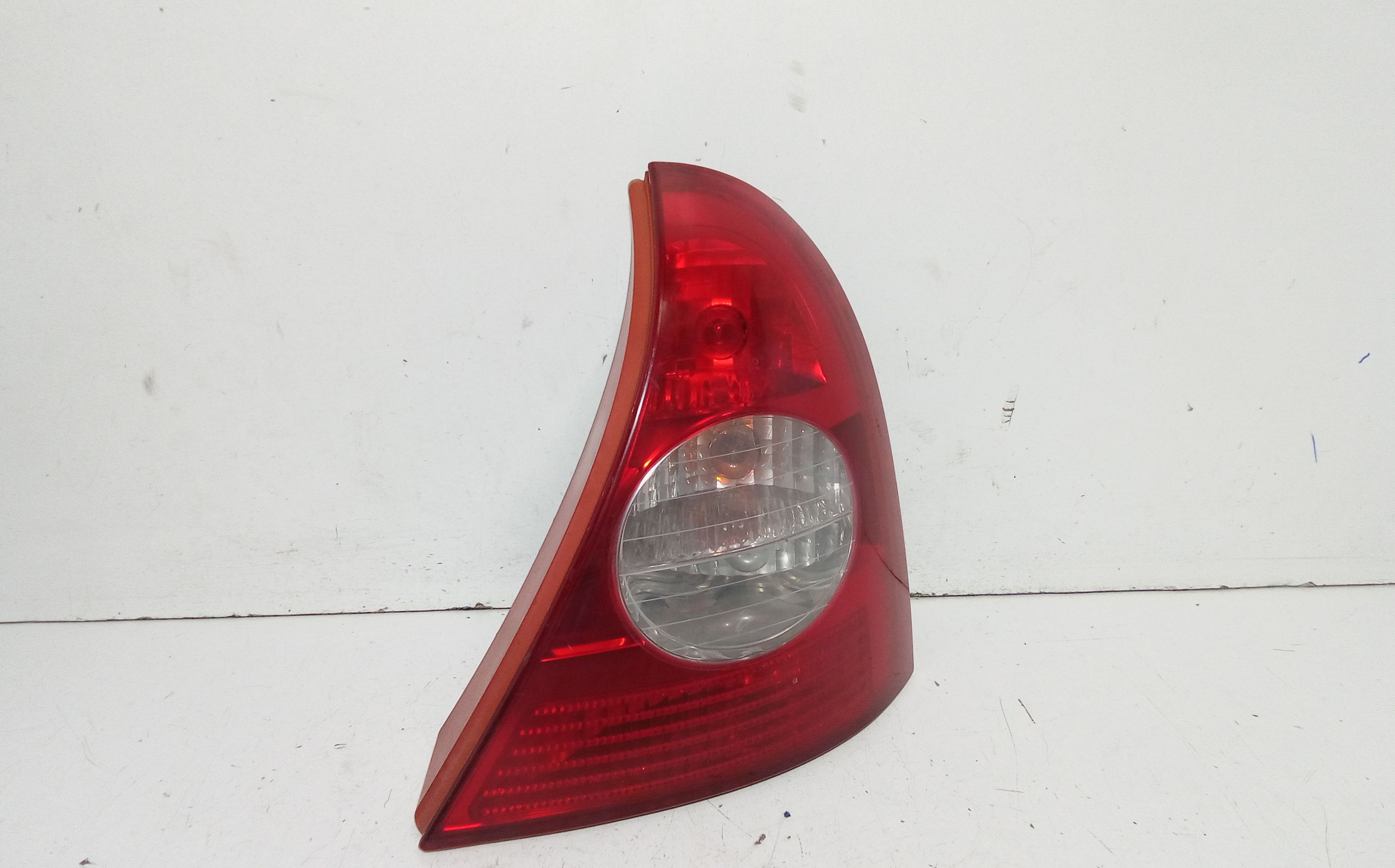 Fanale Post. Destro 8200917487 Usato