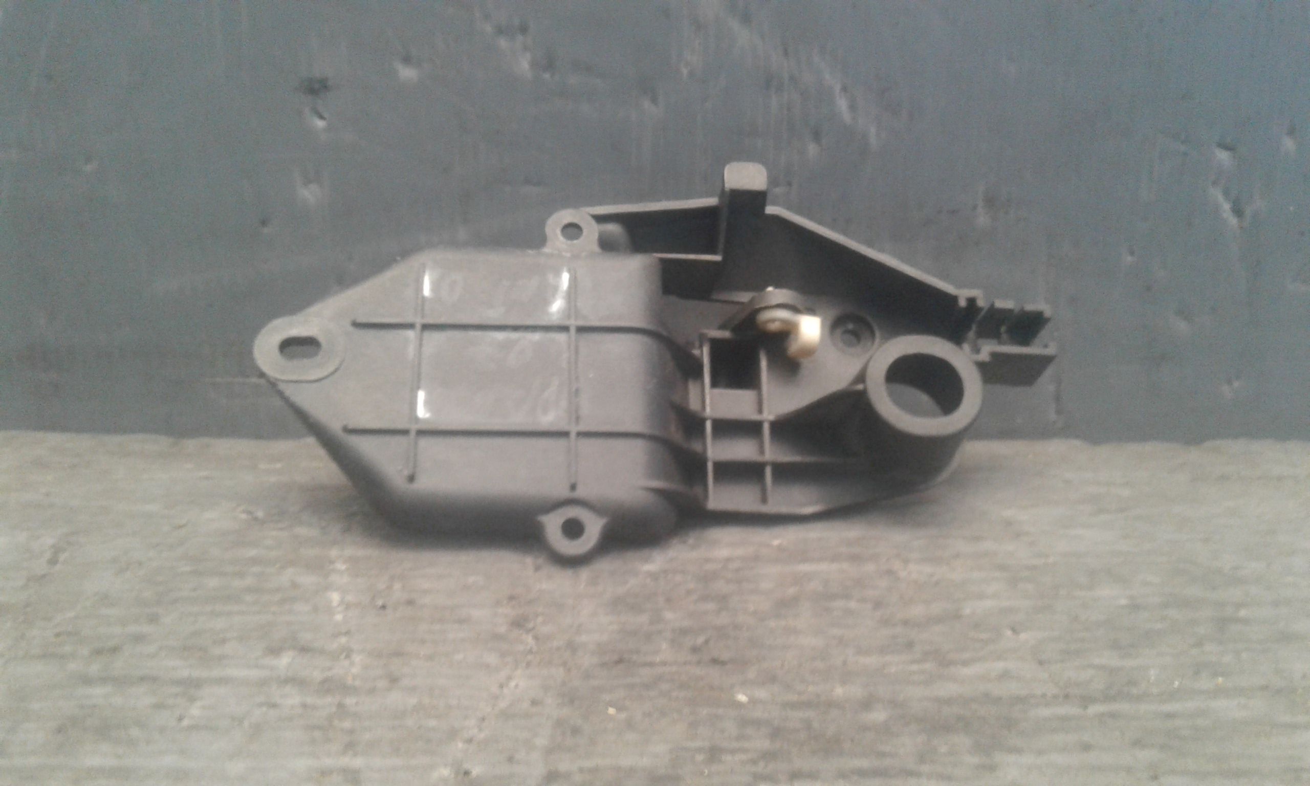 Maniglia Int. Apertura Porta Ant. Destro Usato