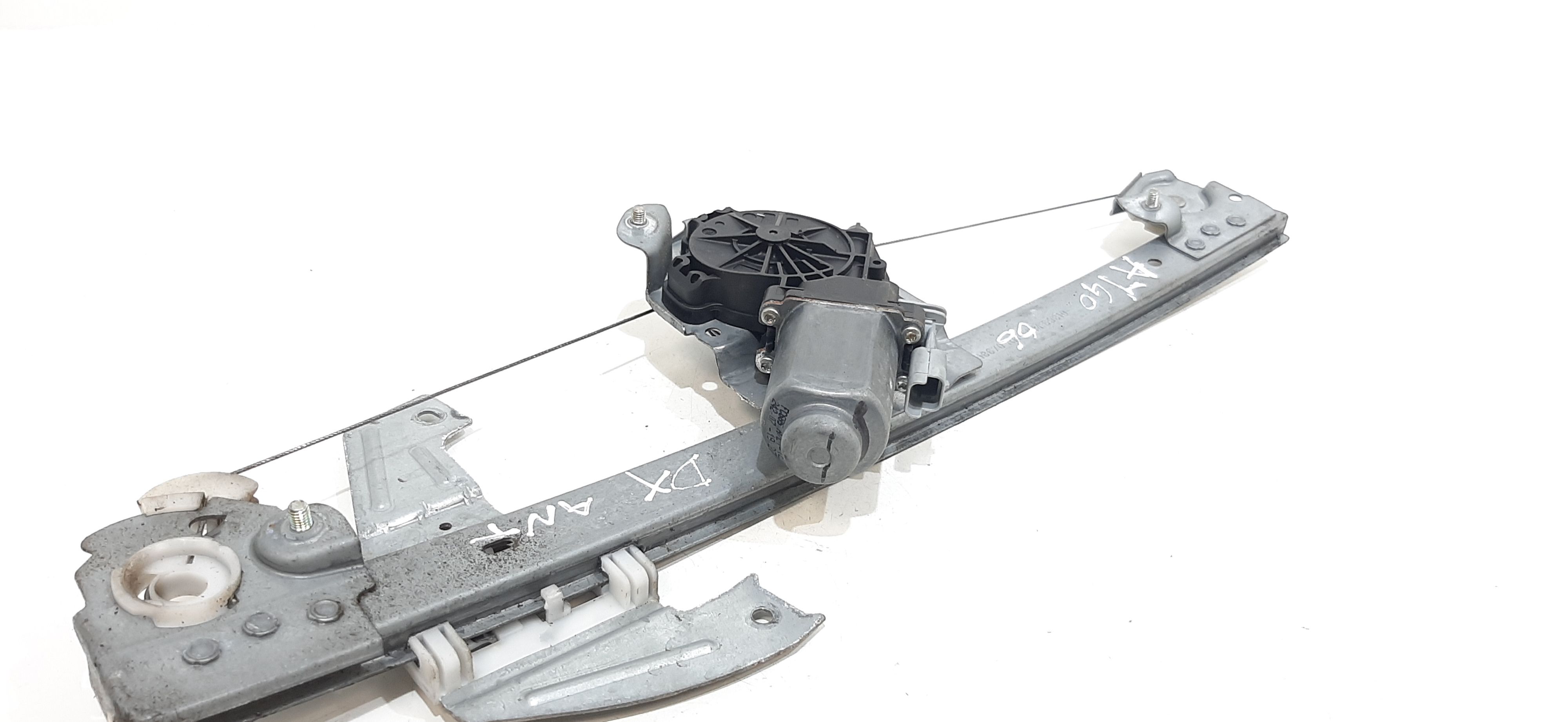 Alzacristallo Porta Ant. Destro 698100H010 Usato