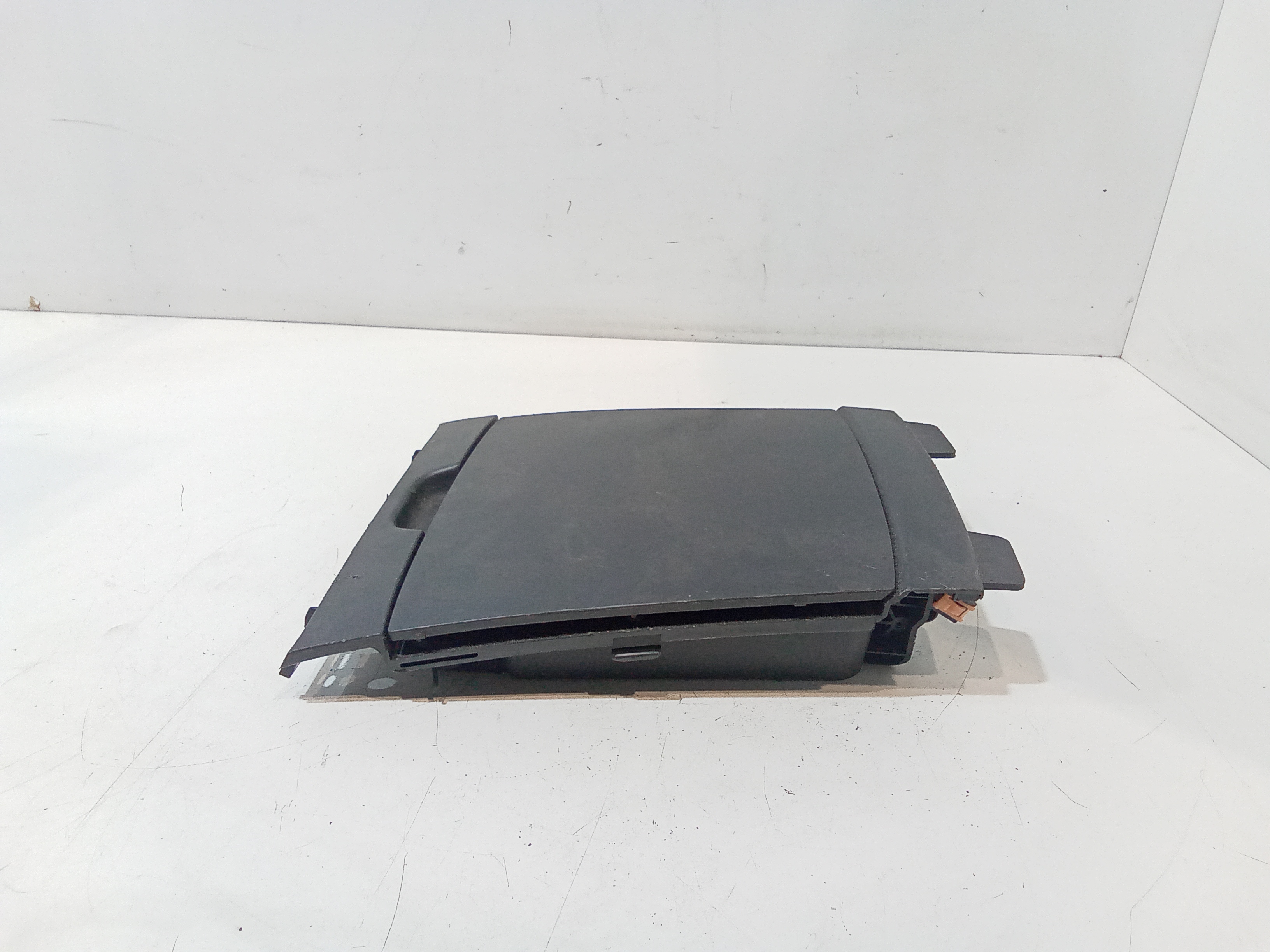 Cassetto Portaoggetti Inf. Plancia Destro Usato