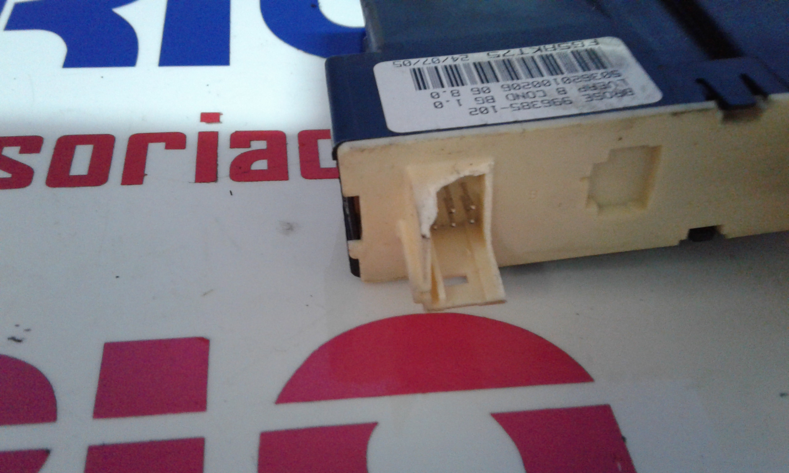 Motorino Alzacristallo Porta Ant. Sinistro 9221CA Usato