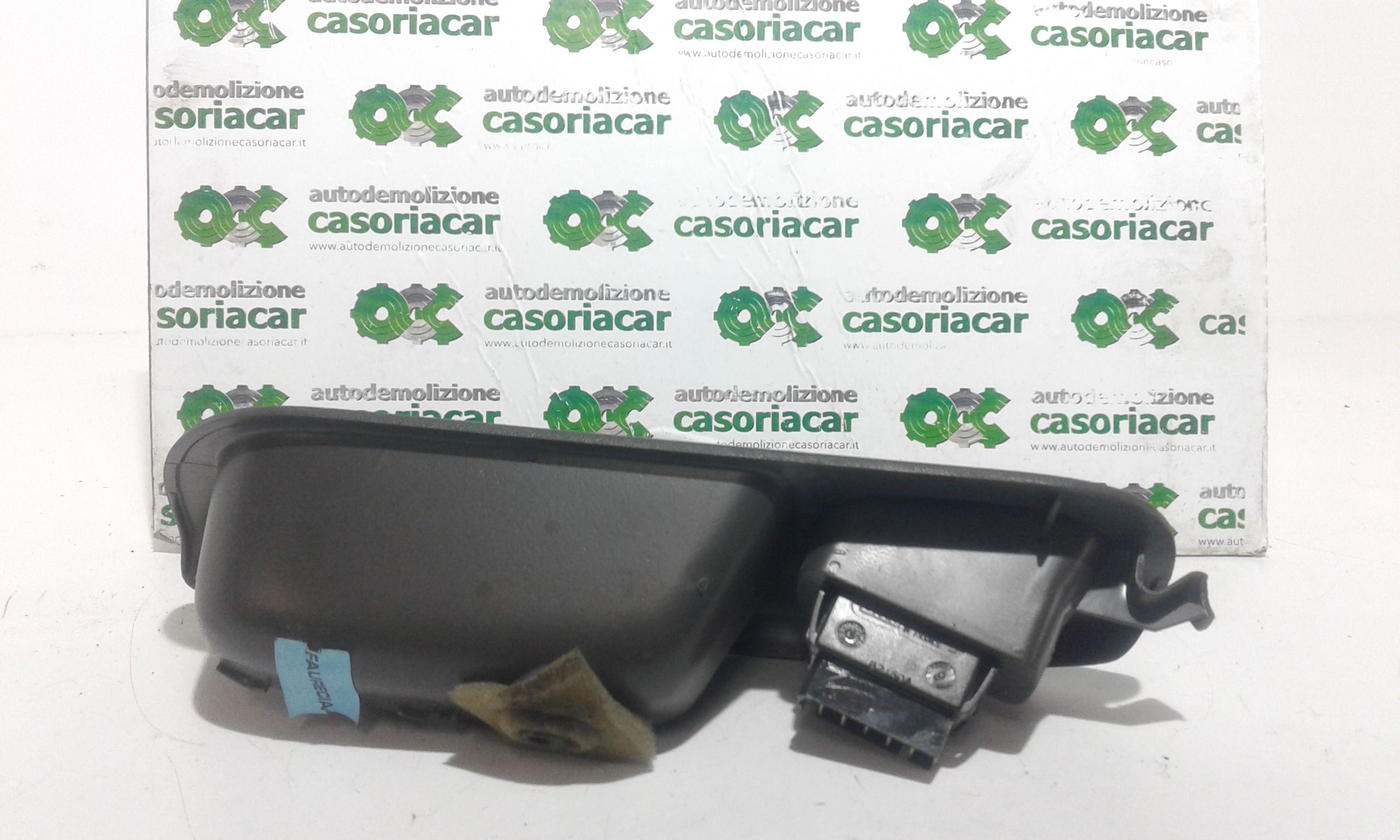 Interruttore Alzacristalli Porta Ant. Destro 7700432963 Usato
