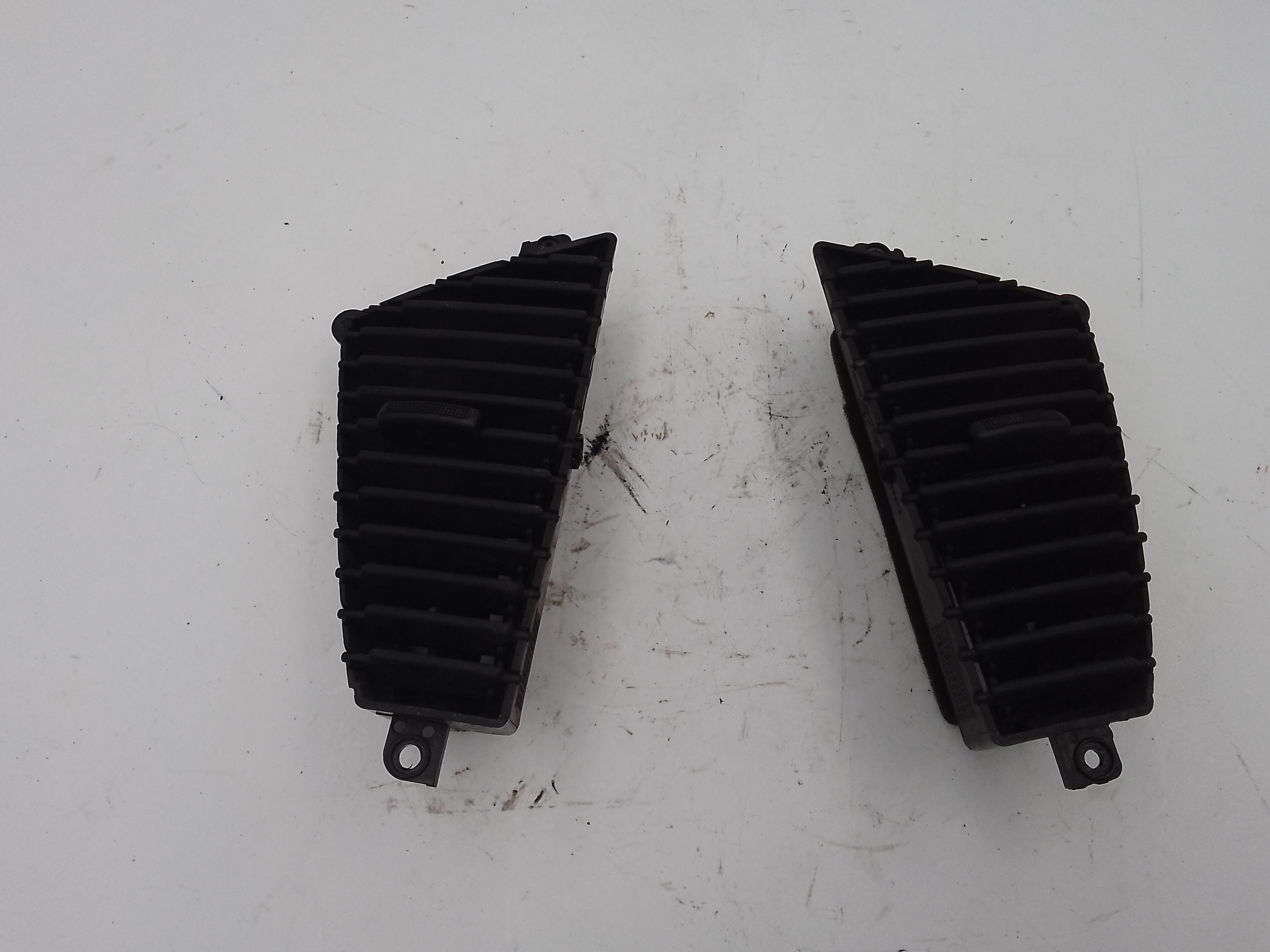 Condotto Aria Bocchette Centr. Sup. Cruscotto Usato