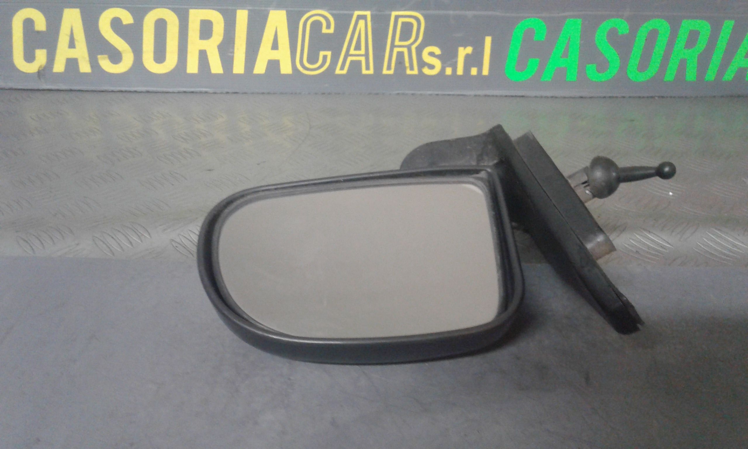 Retrovisore Est. Destro 8762006101CA Usato