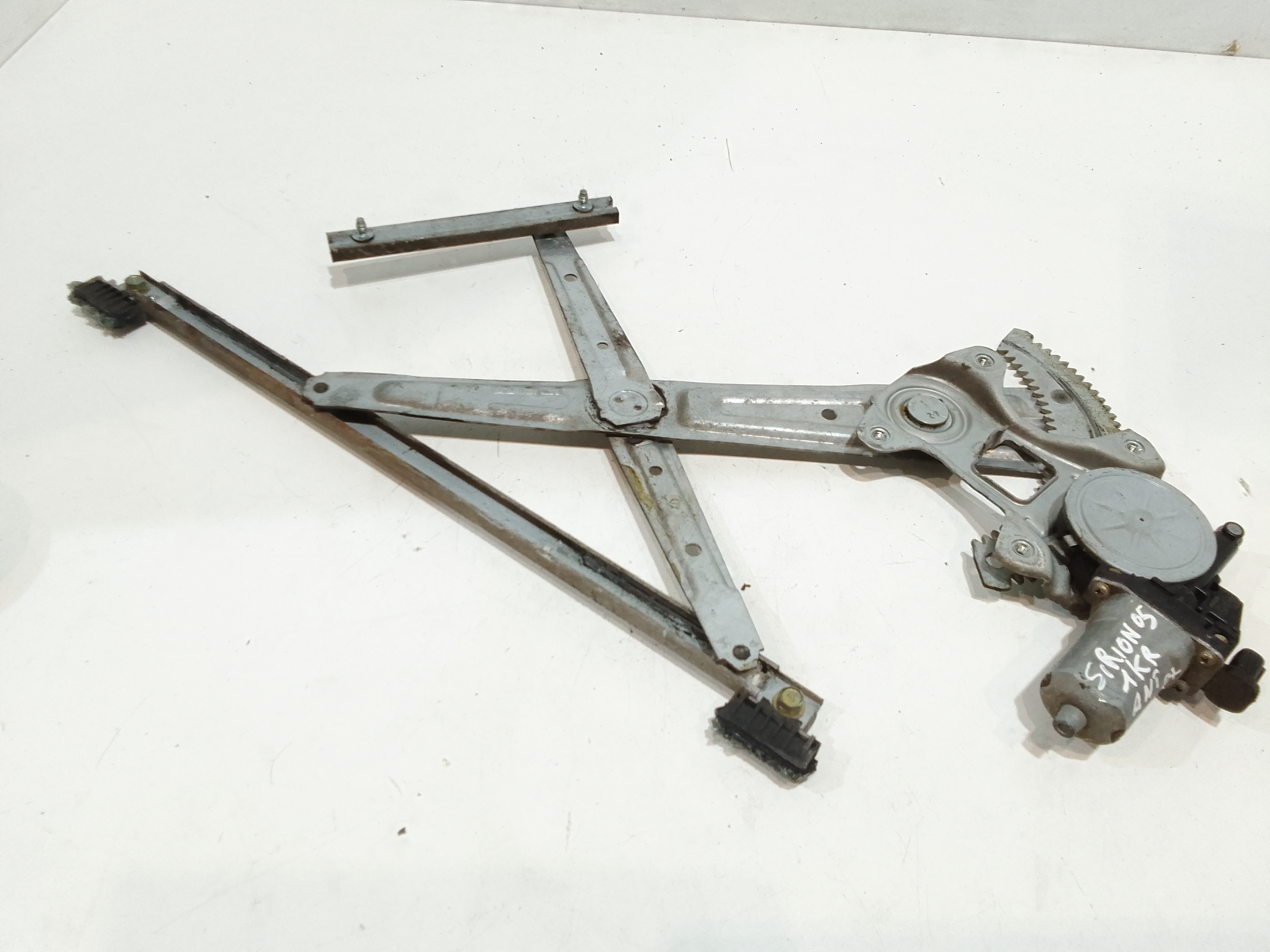 Alzacristallo Porta Ant. Destro Usato