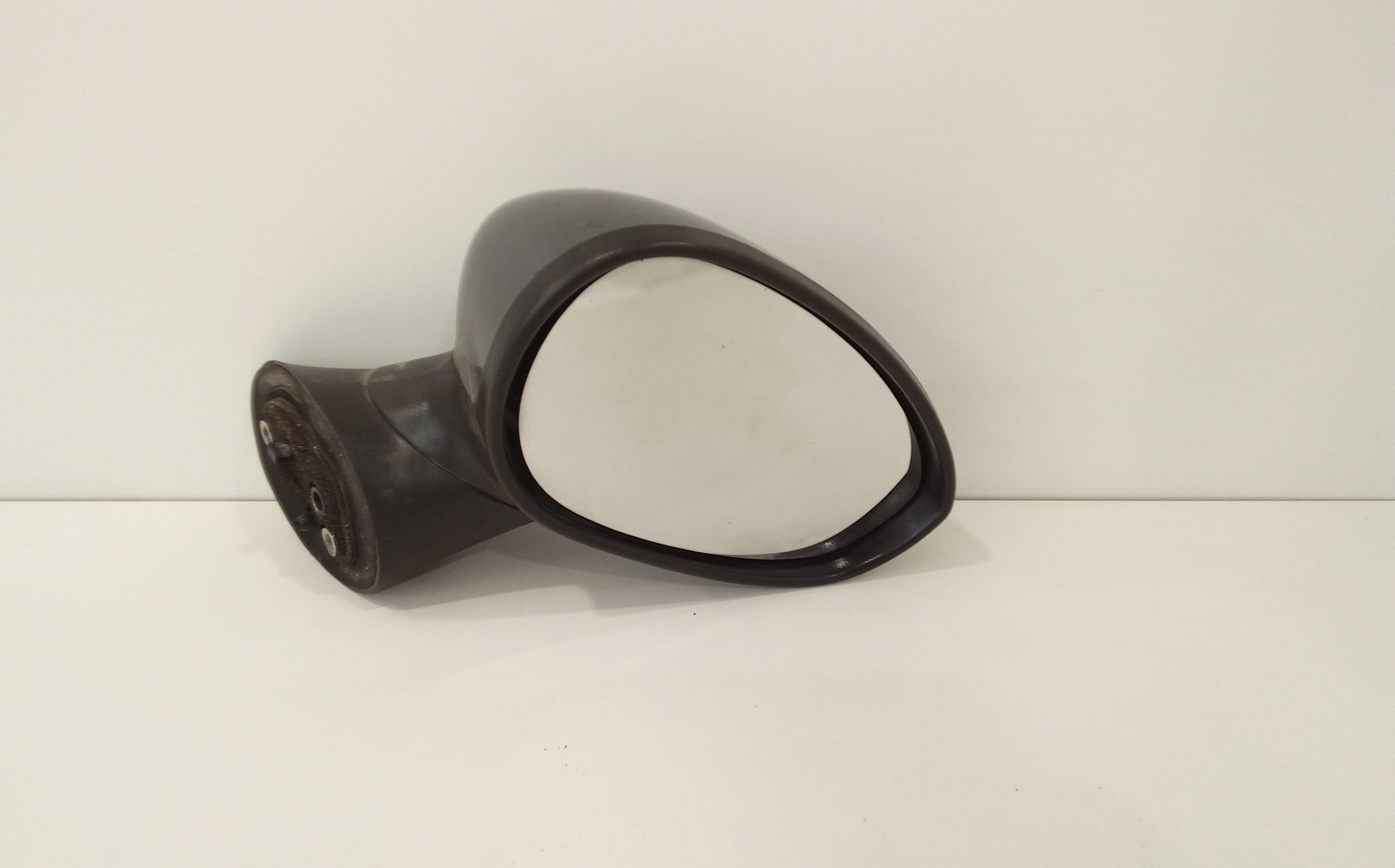 Retrovisore Est. Destro Usato