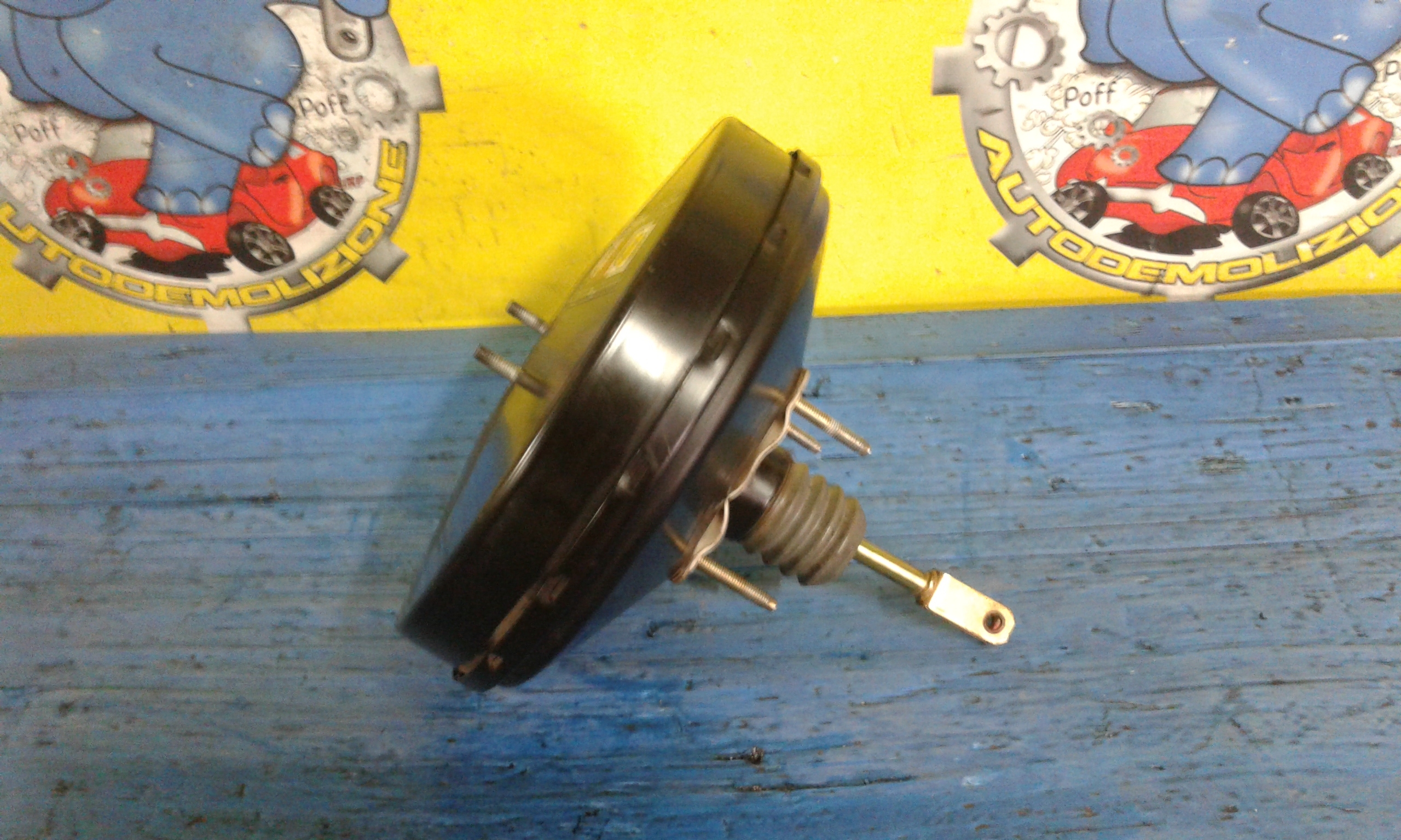 Servofreno 504089709 Usato