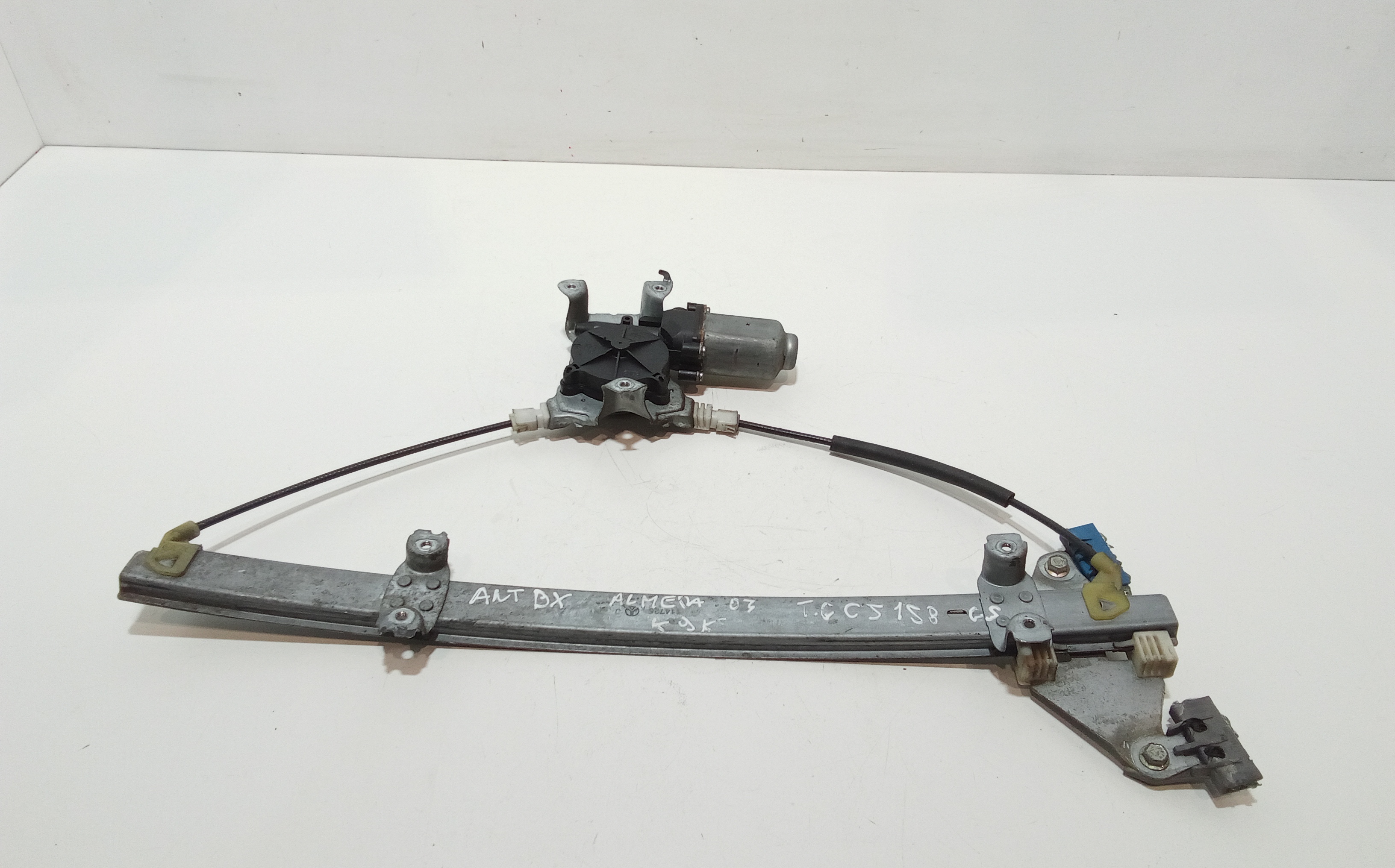 Alzacristallo Porta Ant. Destro 80700BM61B Usato