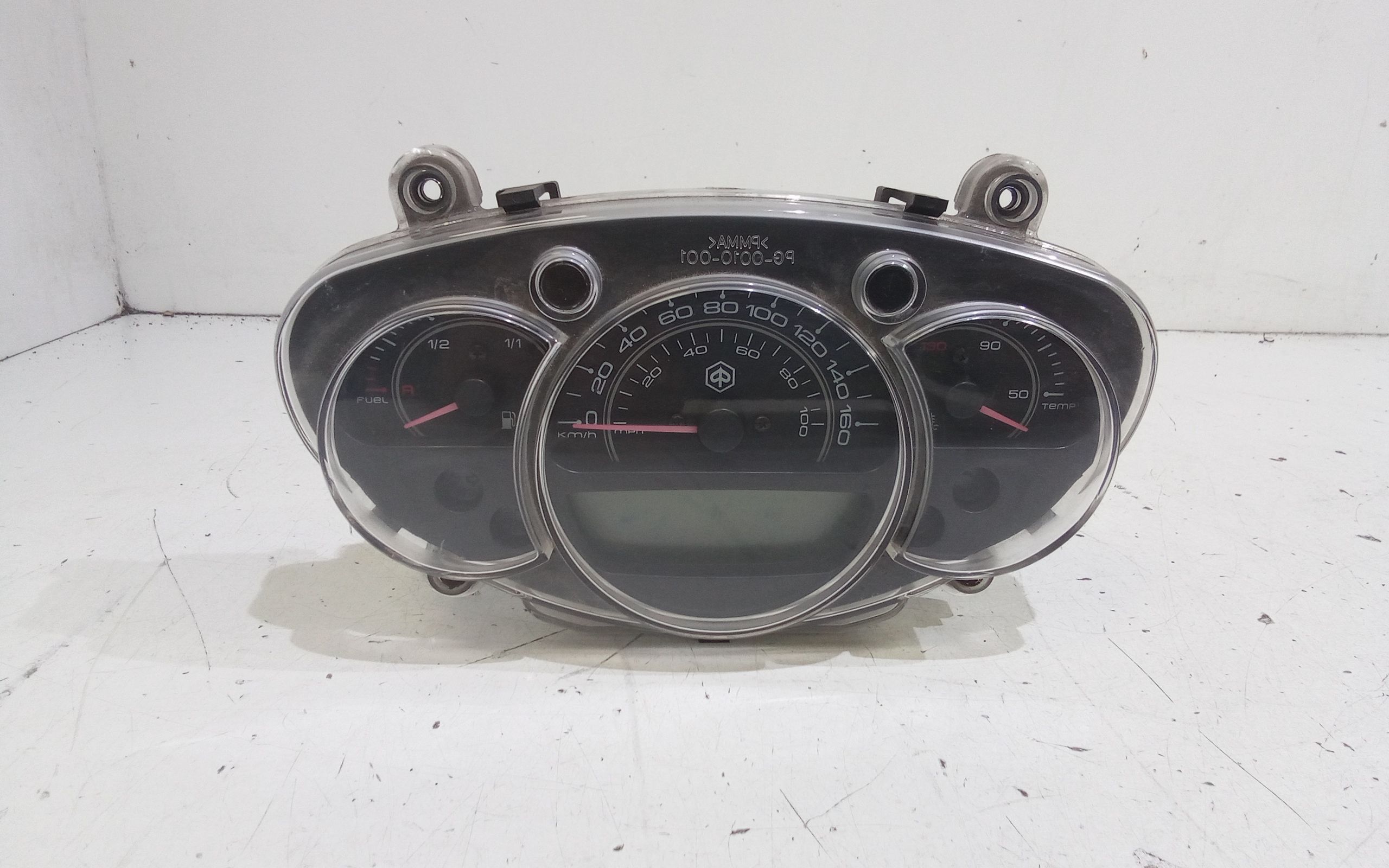 Quadro Portastrumenti Usato