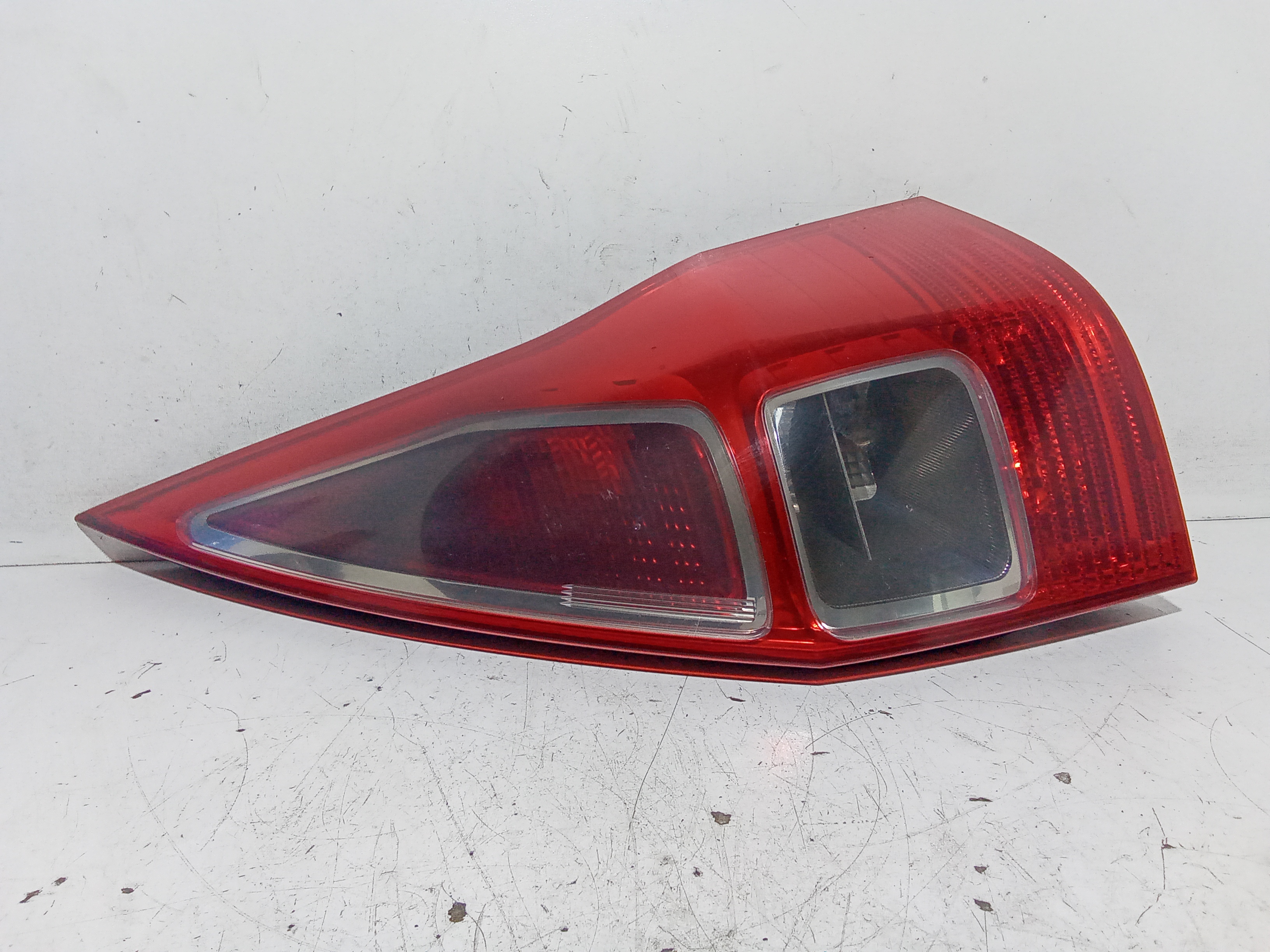 Fanale Post. Destro 8200073237 Usato