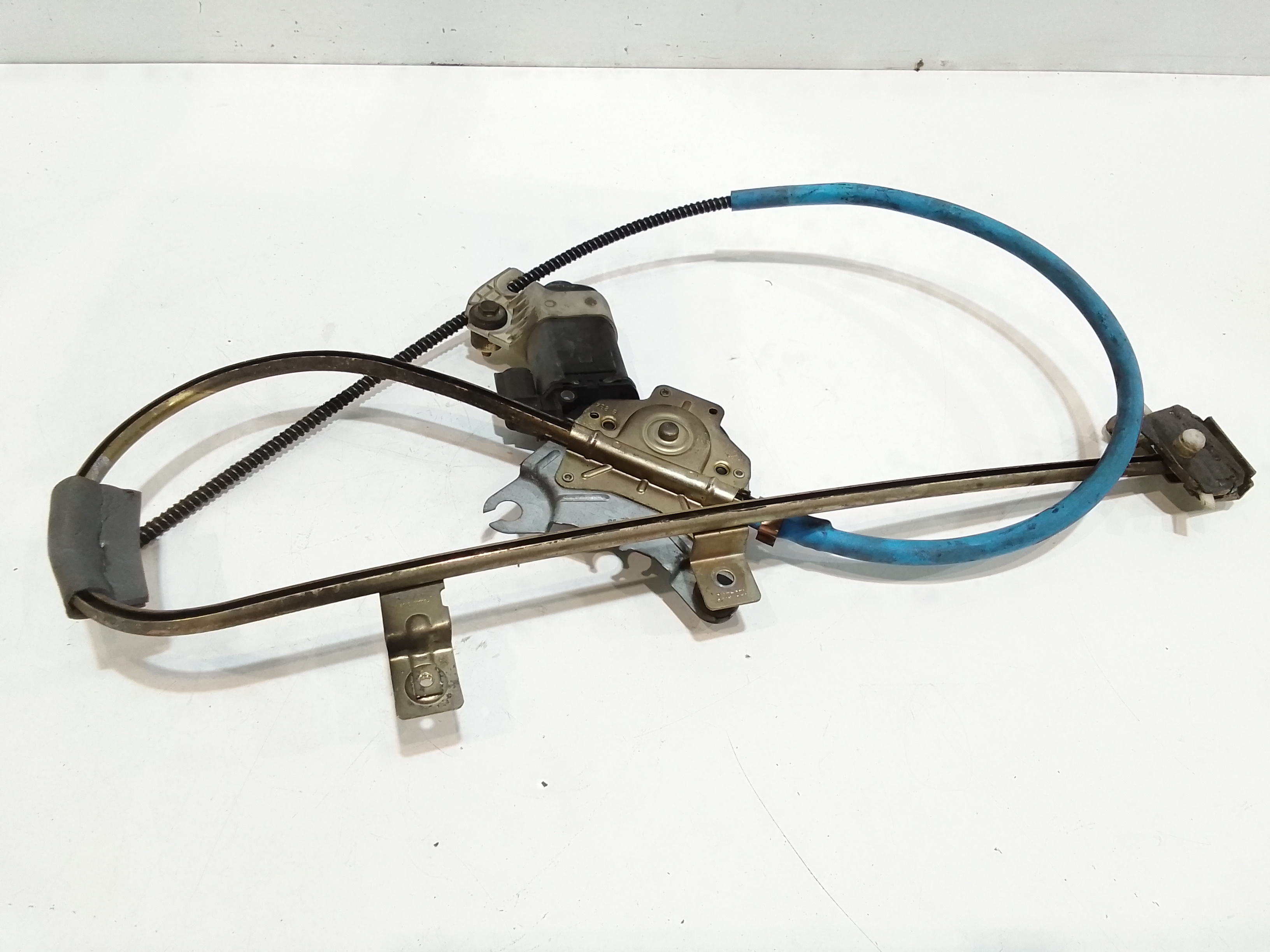 Alzacristallo Porta Ant. Sinistro 7603207 Usato