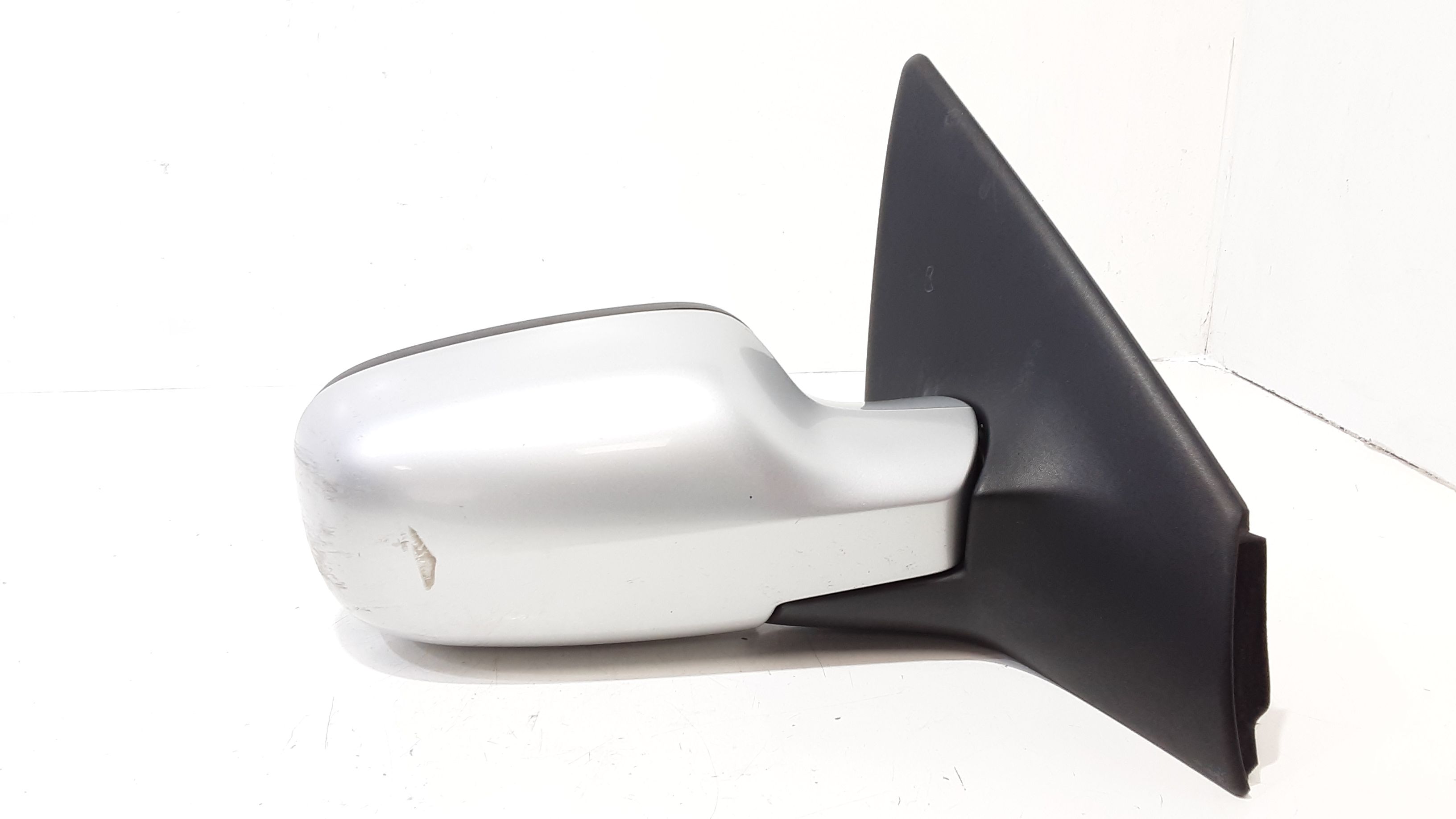 Retrovisore Est. Destro 7701054686 Usato