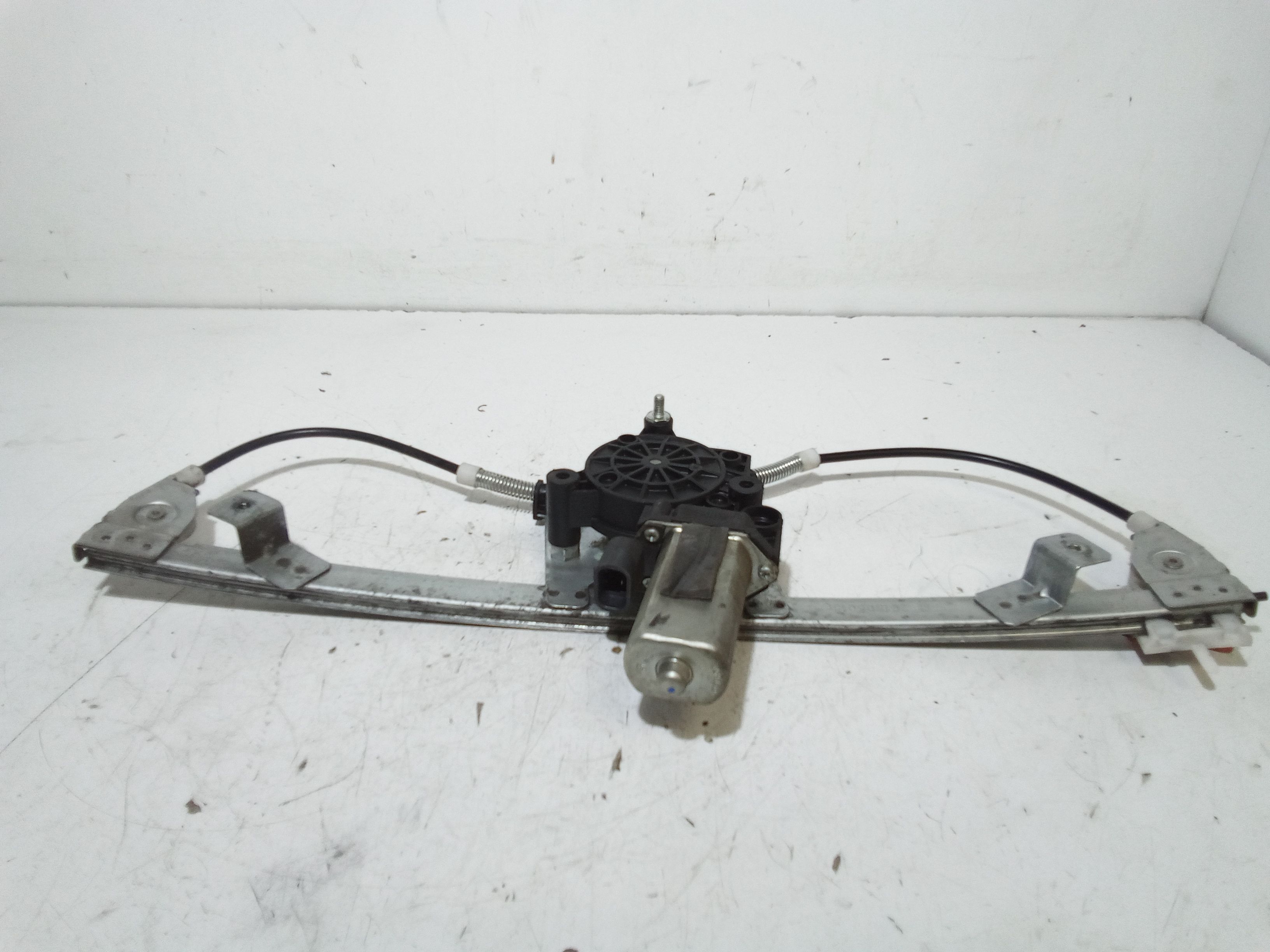 Alzacristallo Porta Ant. Destro Usato