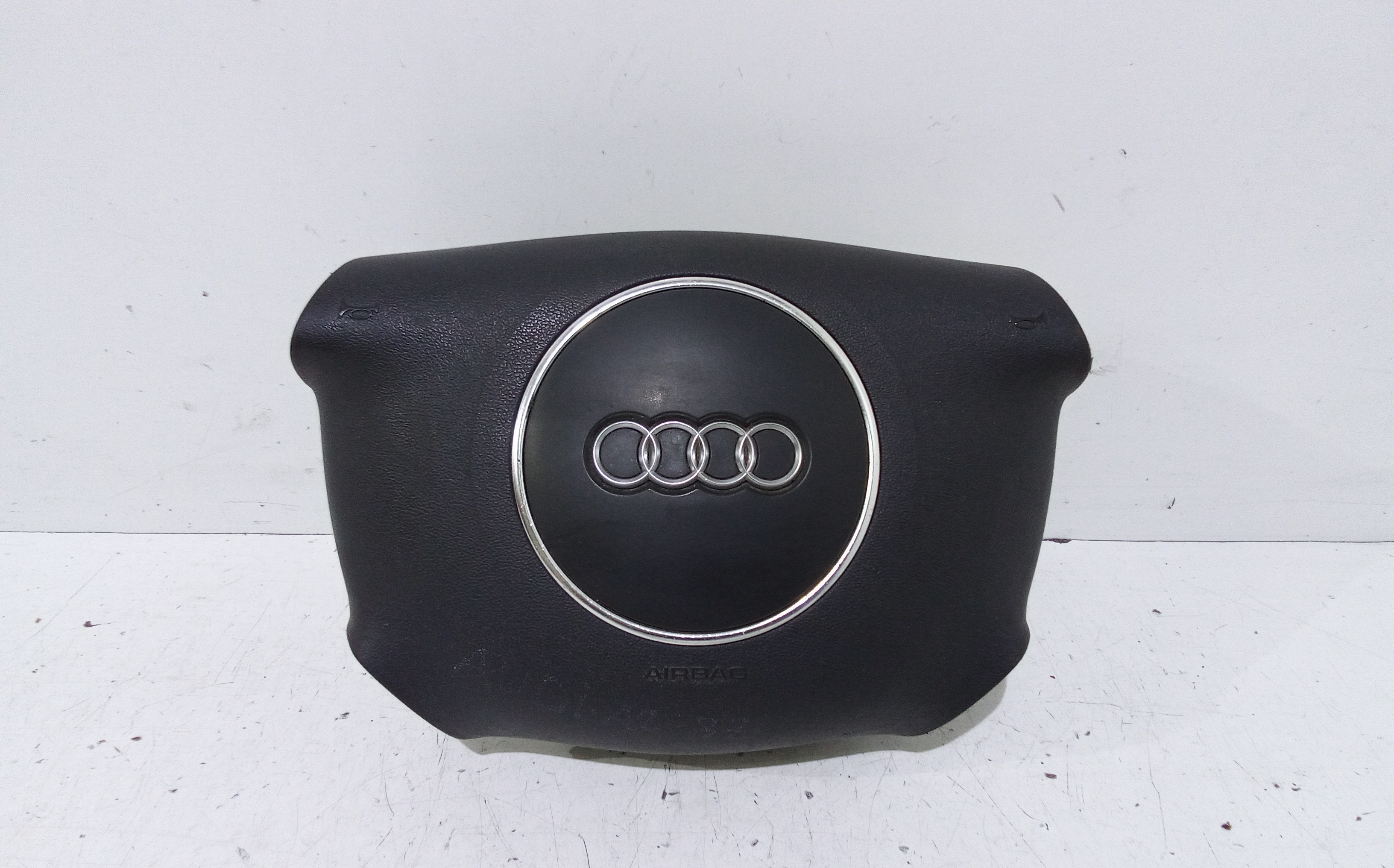 Dispositivo Airbag Lato Guida 8P0880201BL42R Usato