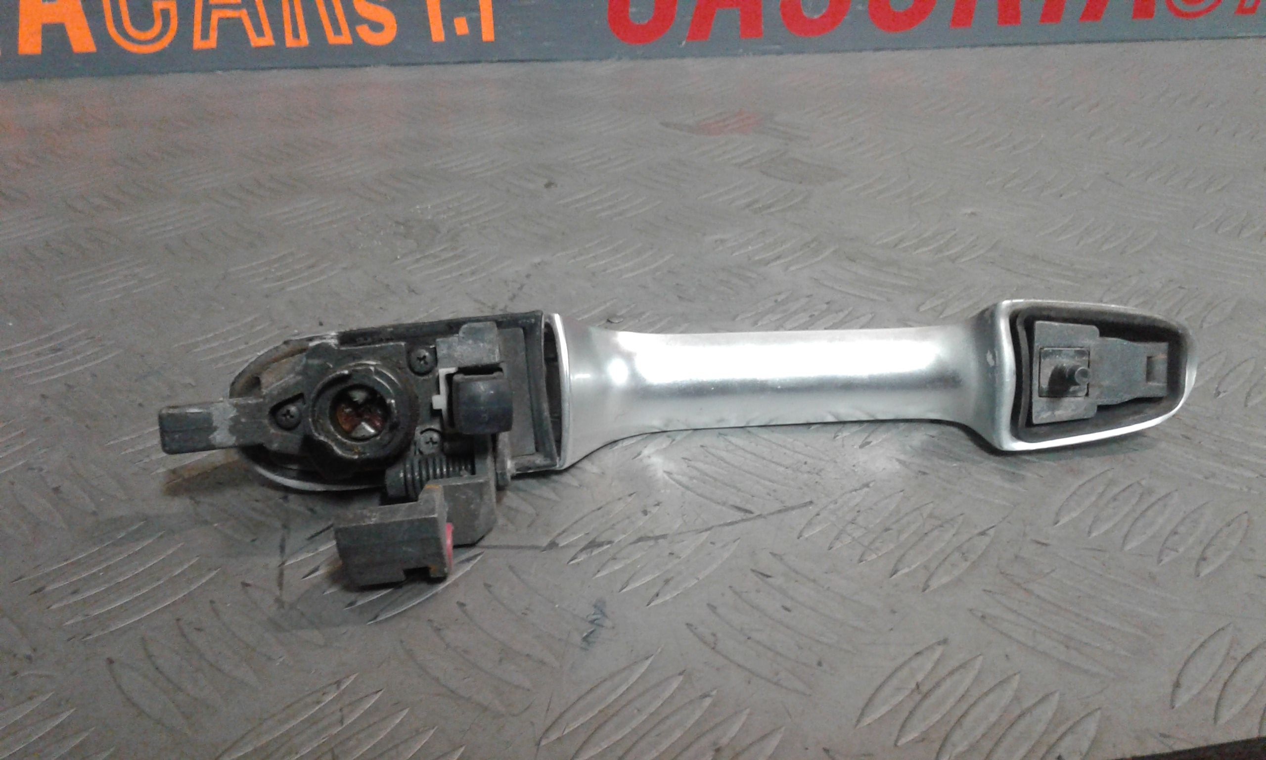 Maniglia Porta Ant. Destro 156059639 Usato