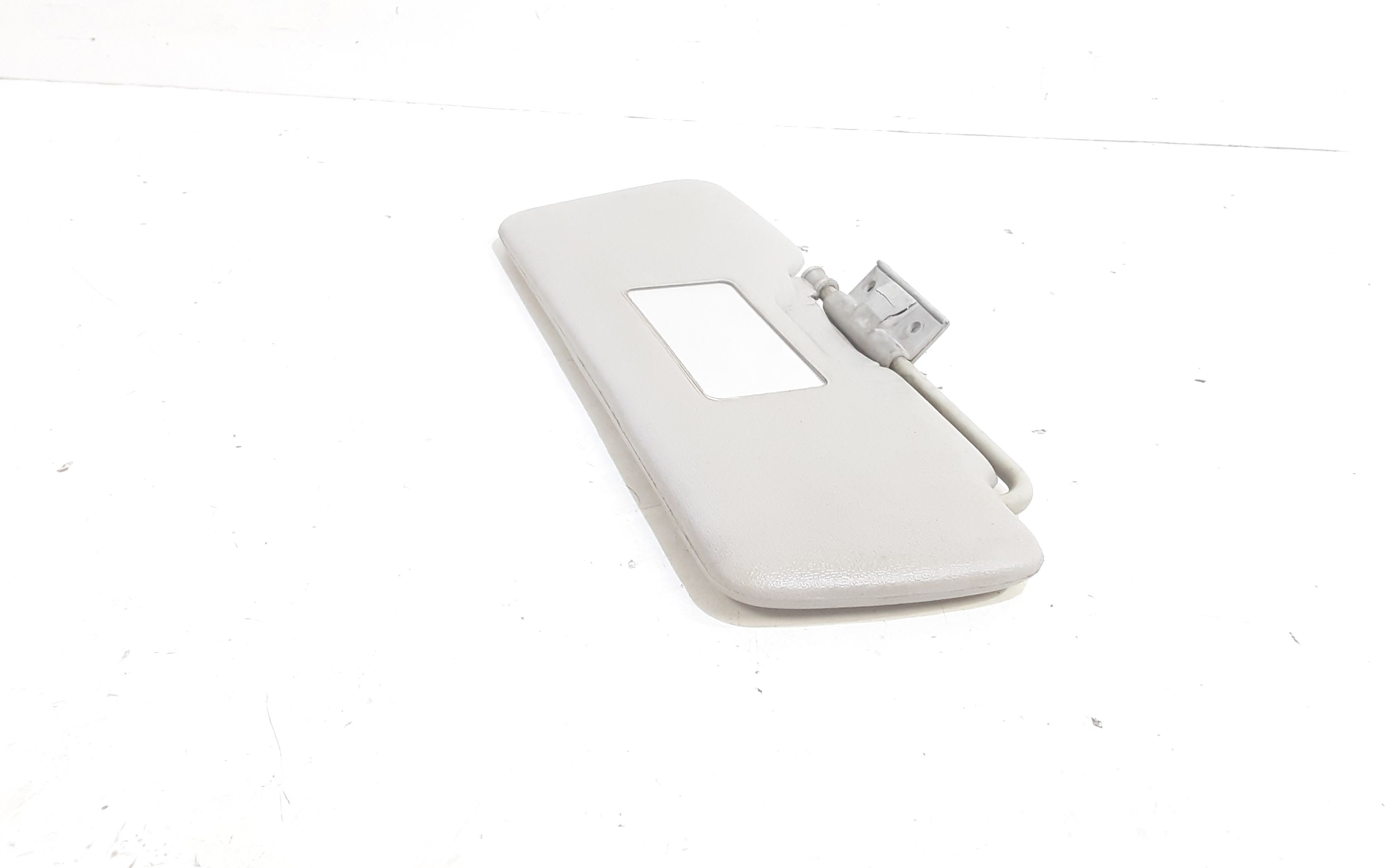 Aletta Parasole Parabrezza Destro 735244339 Usato