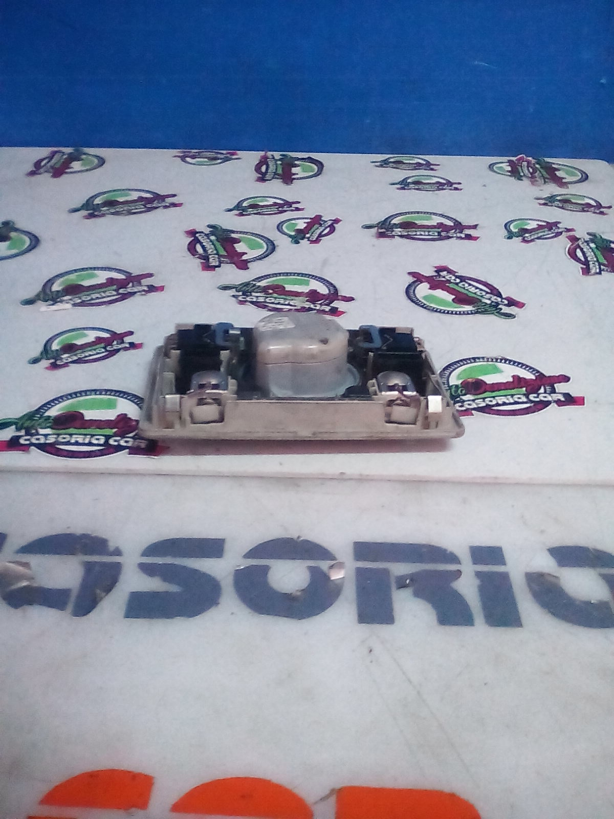 Luce Cortesia Ant. Tetto Usato