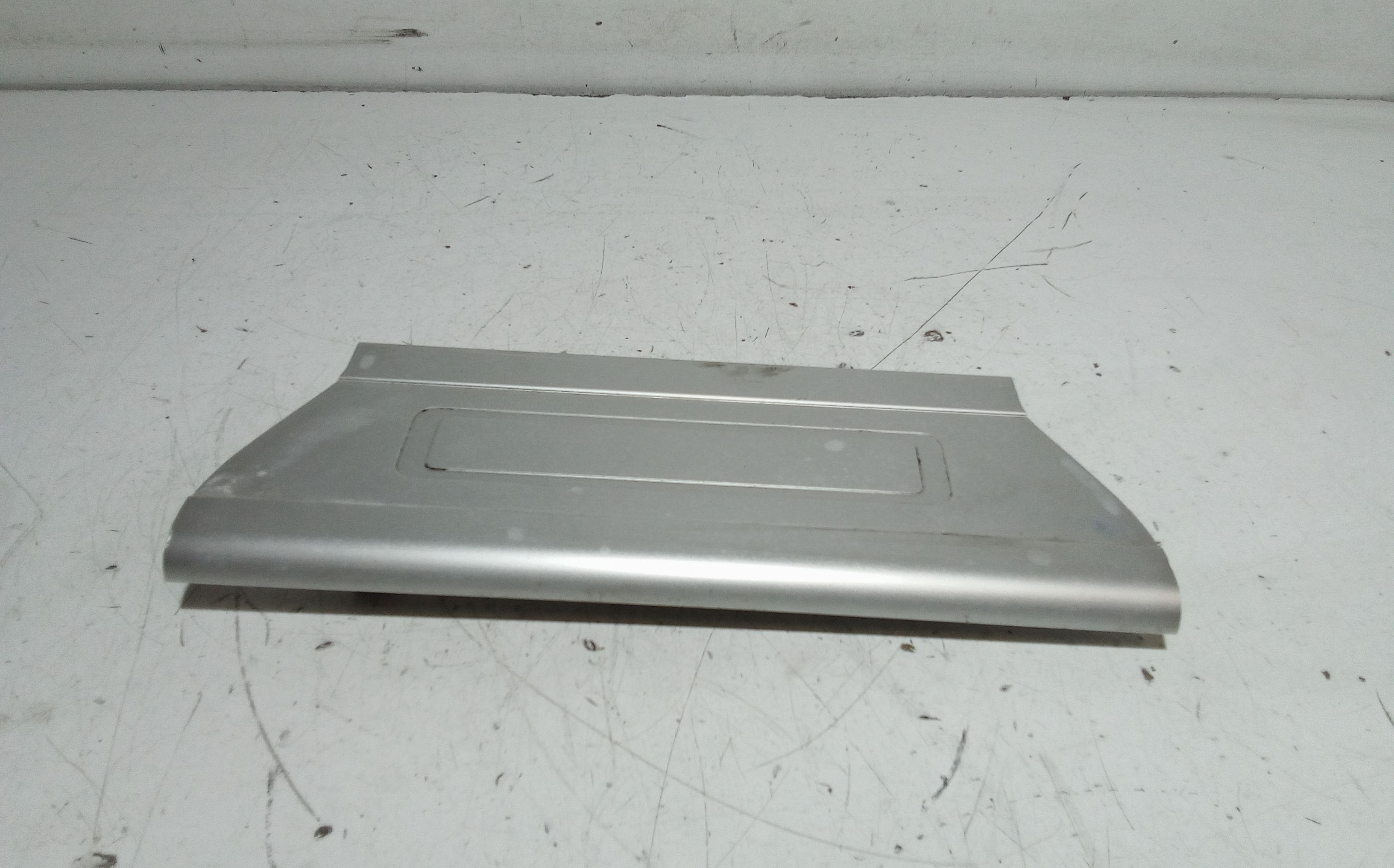 Rivestimento Int. Battitacco Post. Dx Usato