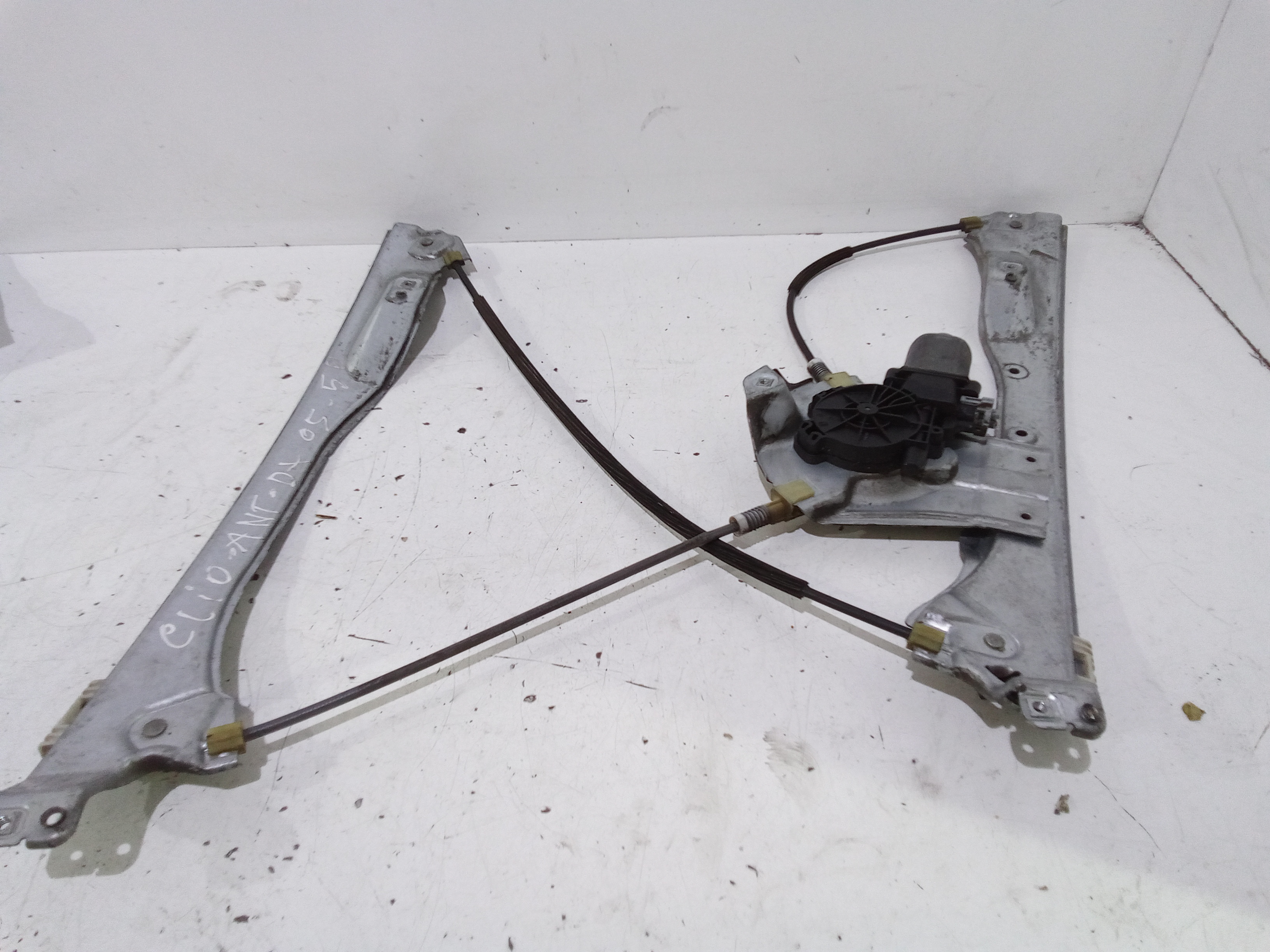 Alzacristallo Porta Ant. Destro 8200291628 Usato