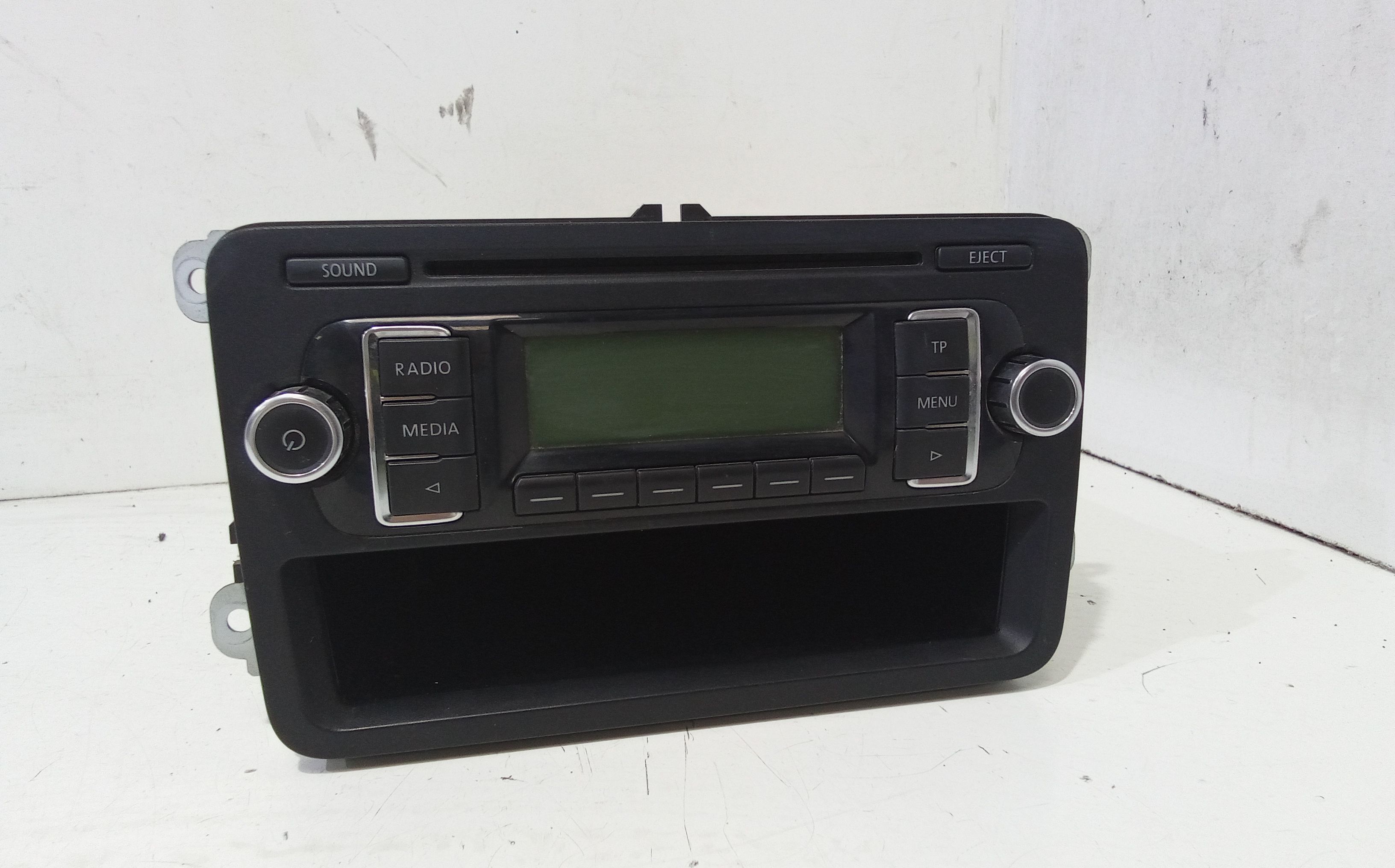 Autoradio 1K0057153B Usato