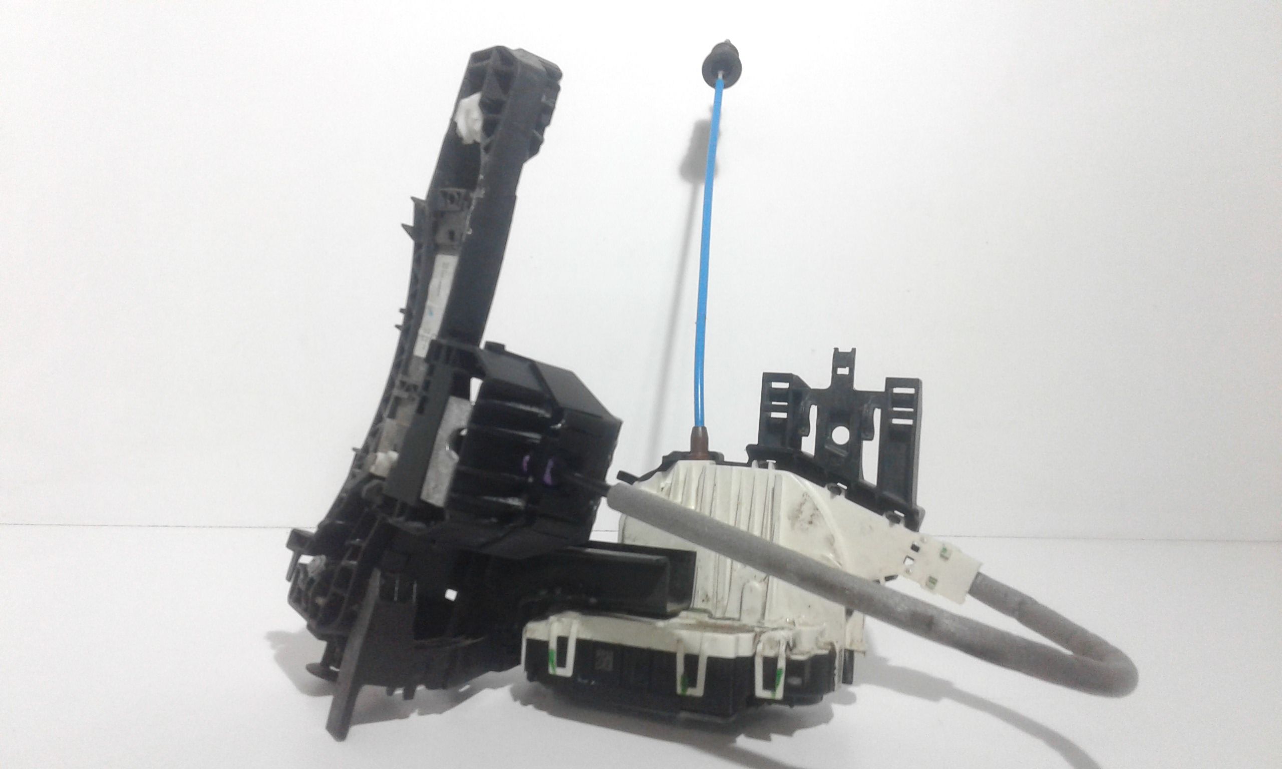 Serratura Porta Ant. Destro A1667200435 Usato